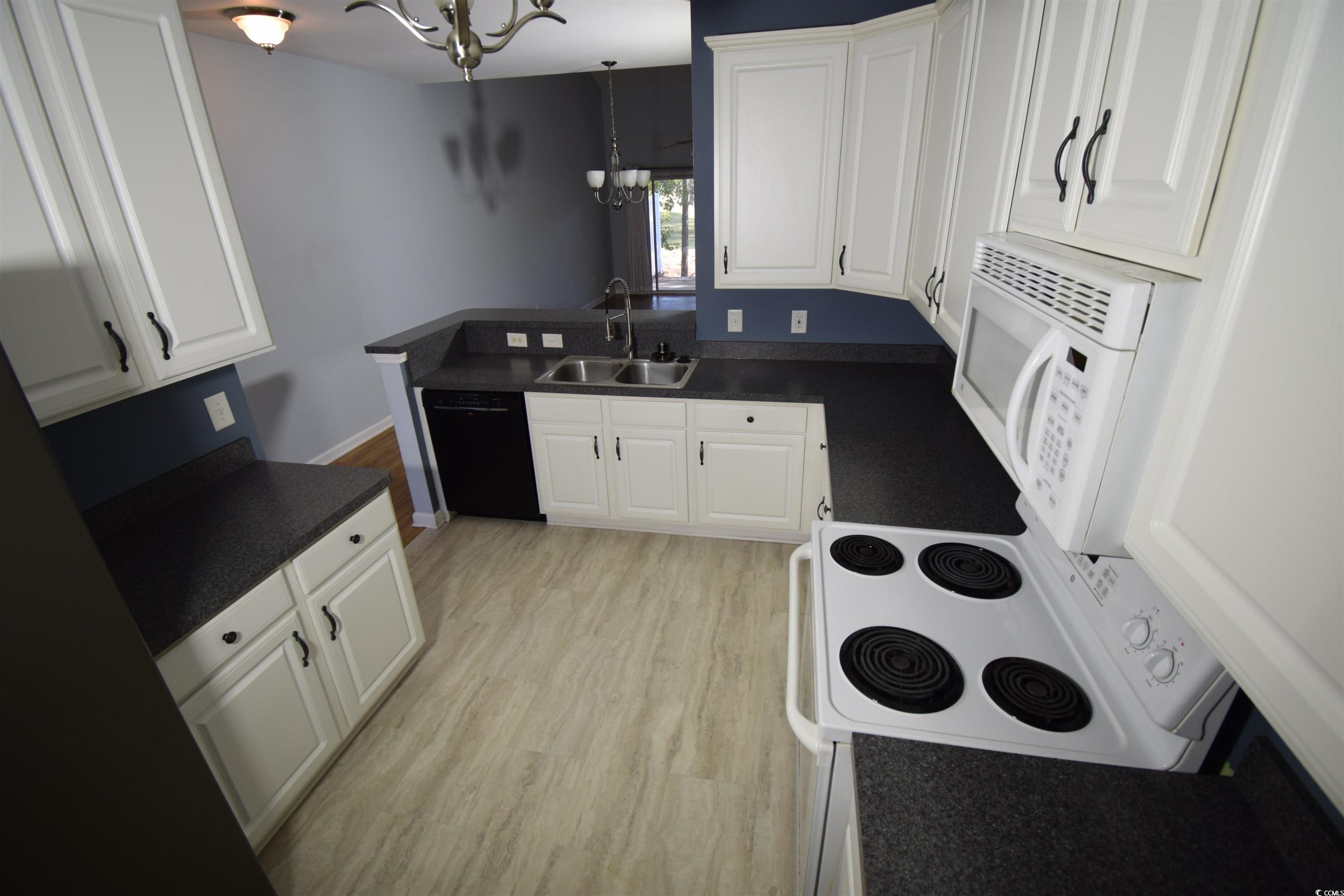 281 Connemara Dr. Unit: B