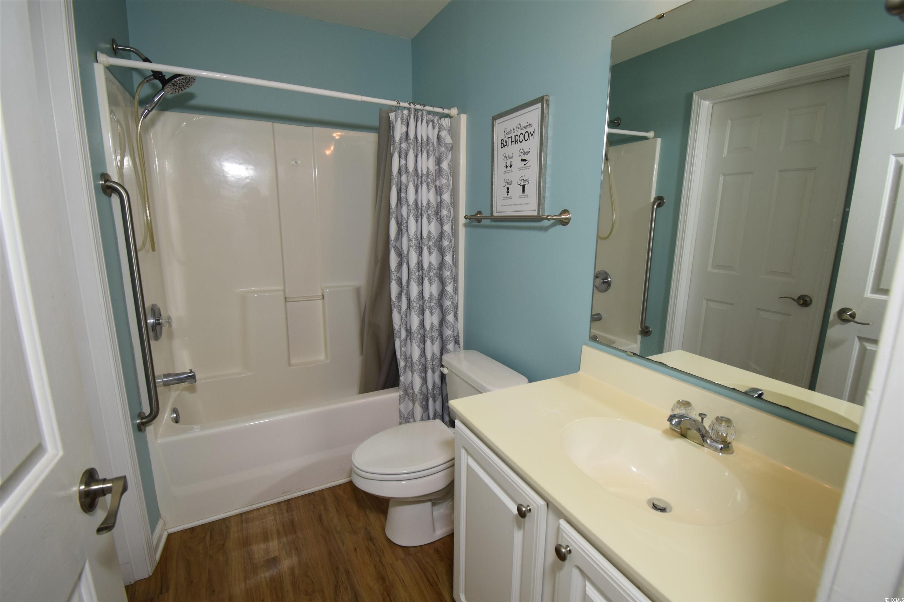 281 Connemara Dr. Unit: B