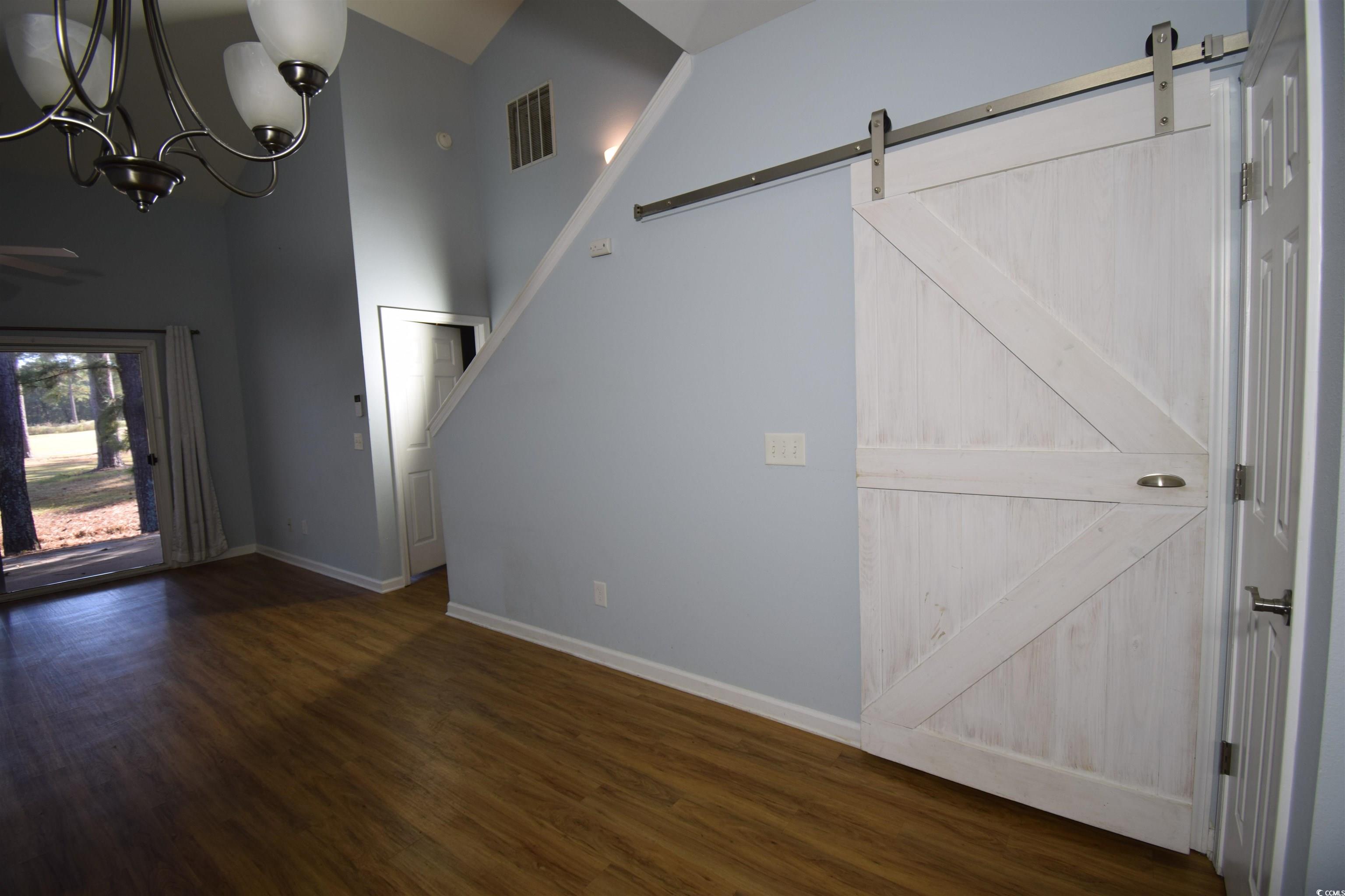 281 Connemara Dr. Unit: B