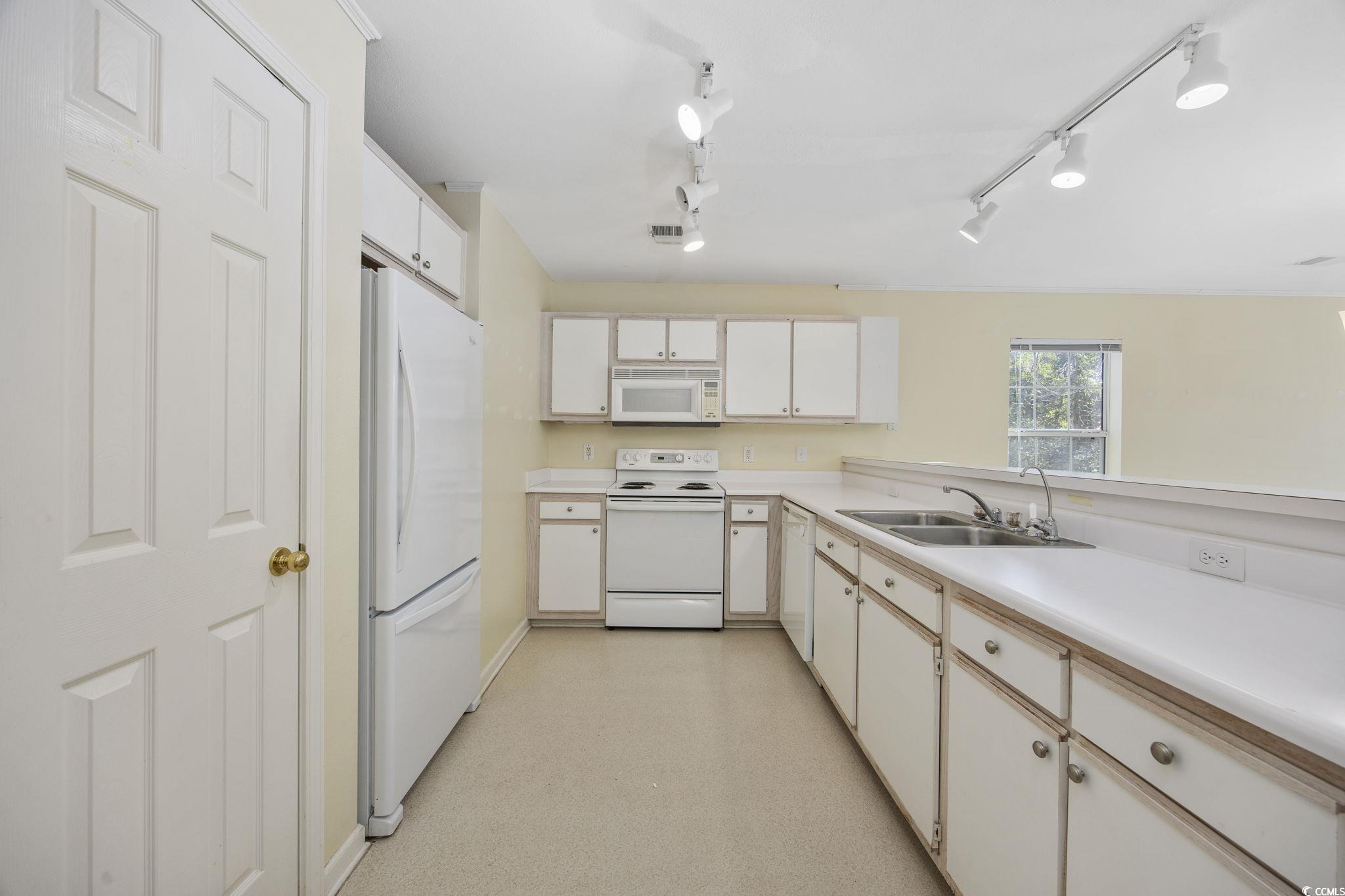 1204 River Oaks Dr. Unit: 25C