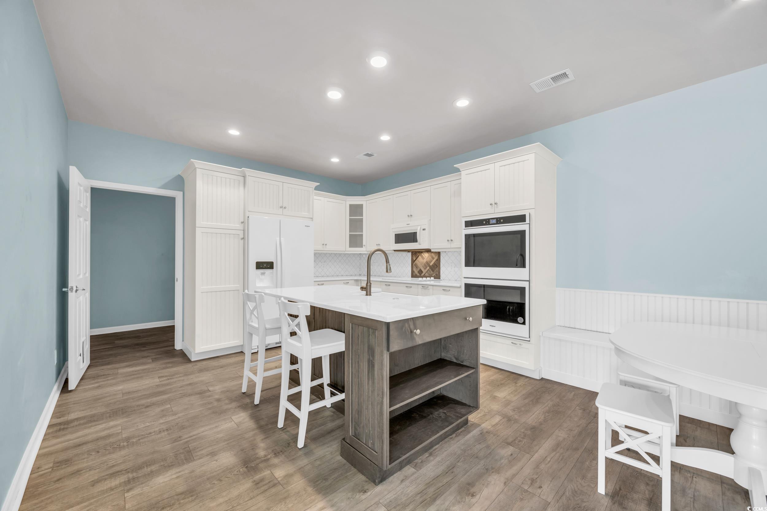503 Waltham Forest Dr. Unit: 1004