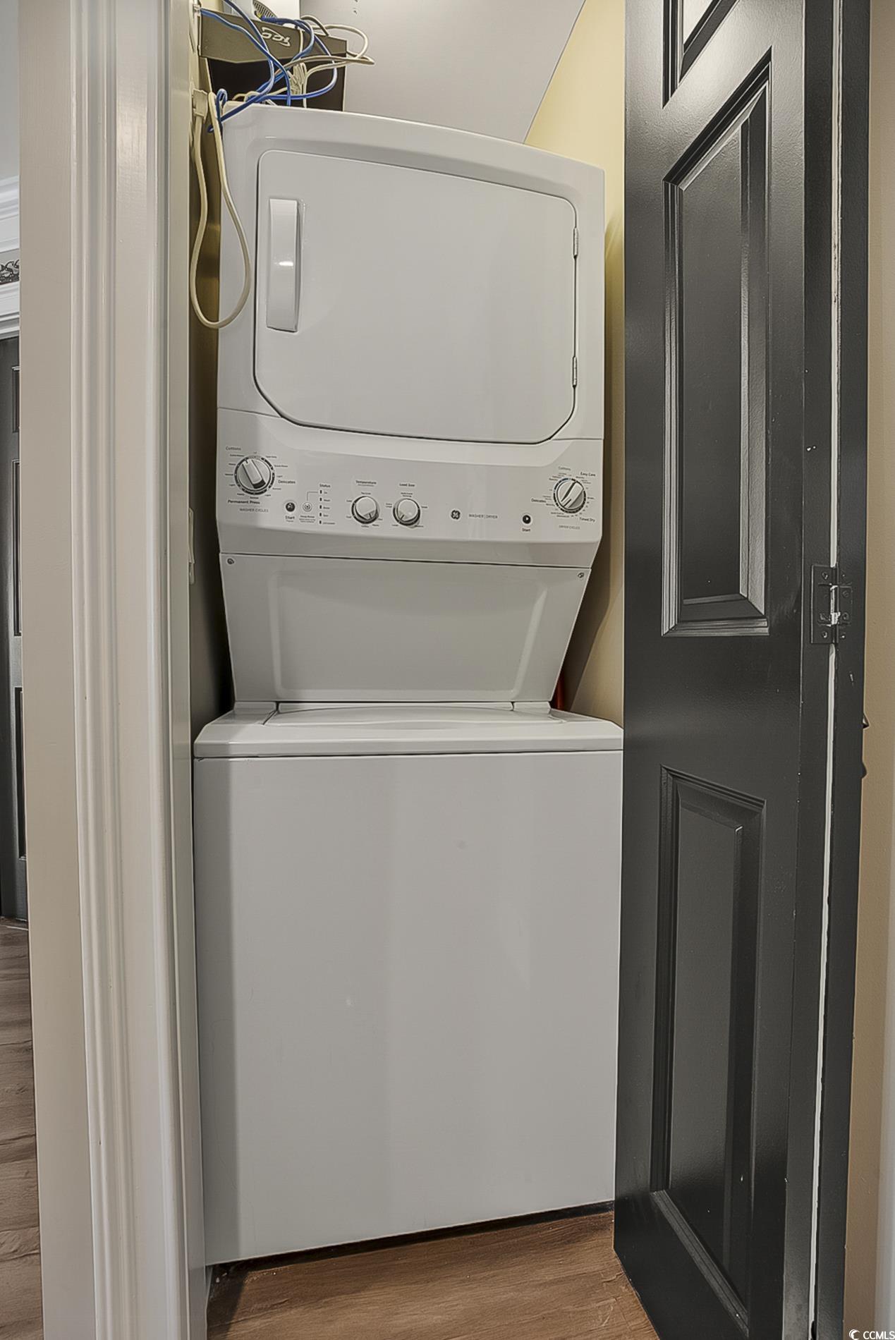 6001 South Kings Hwy.