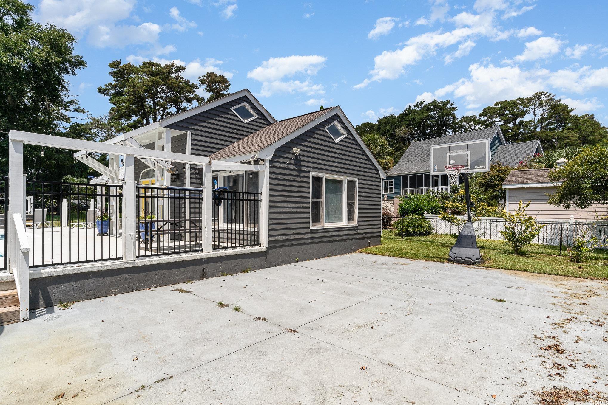 316 13th Ave. N