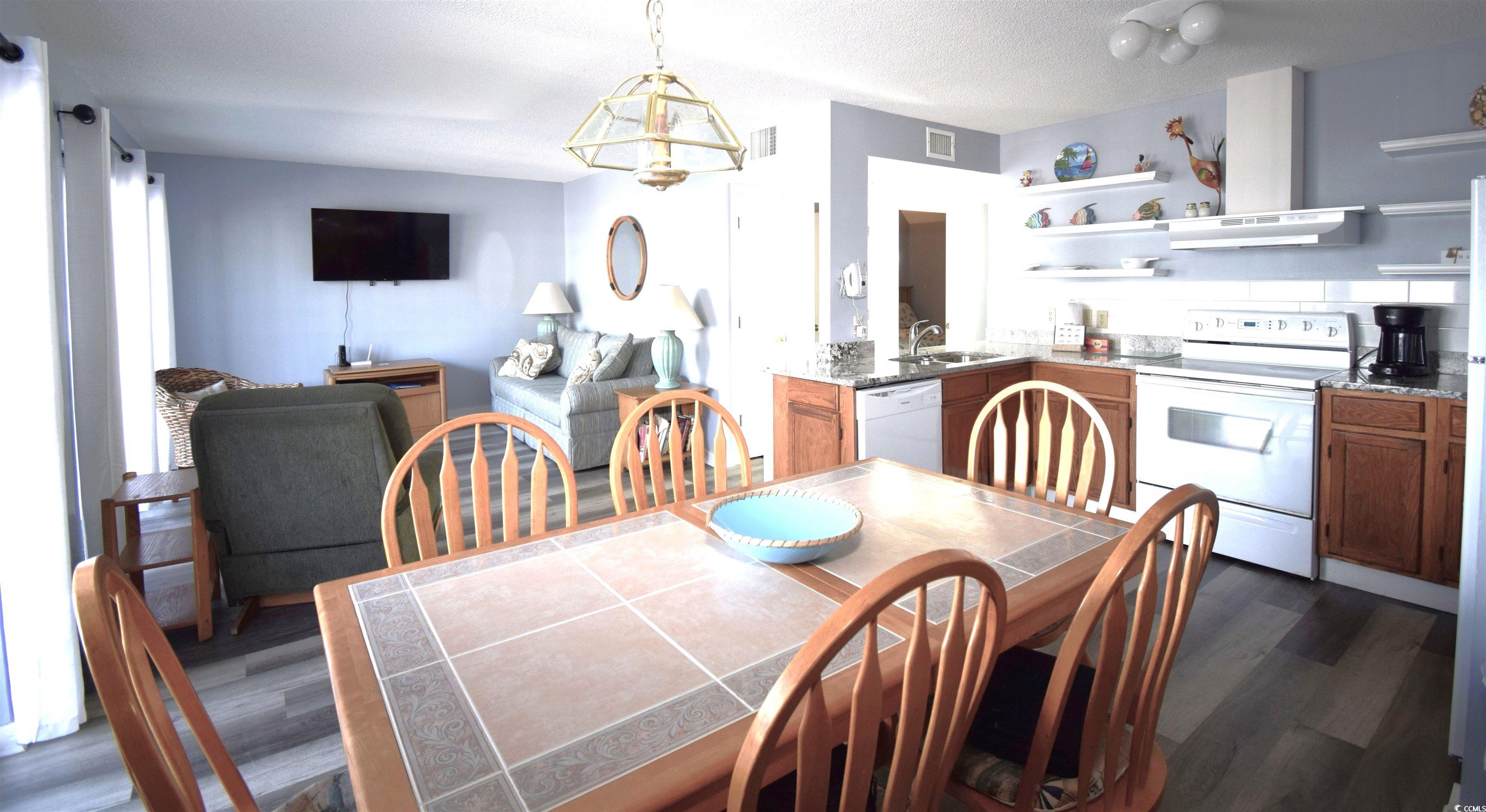 5905 South Kings Hwy. Unit: 211 B