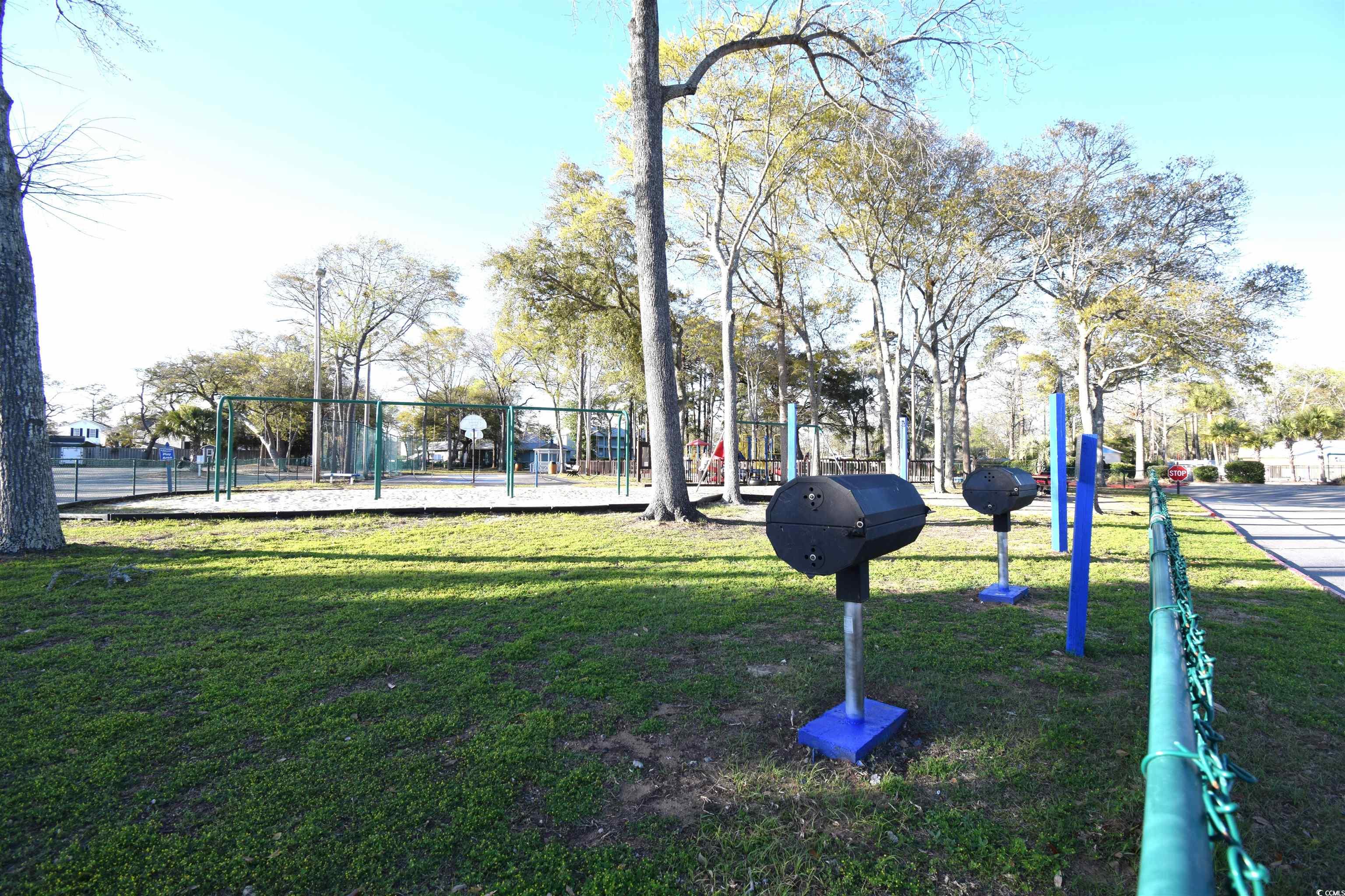 5905 South Kings Hwy. Unit: 211 B