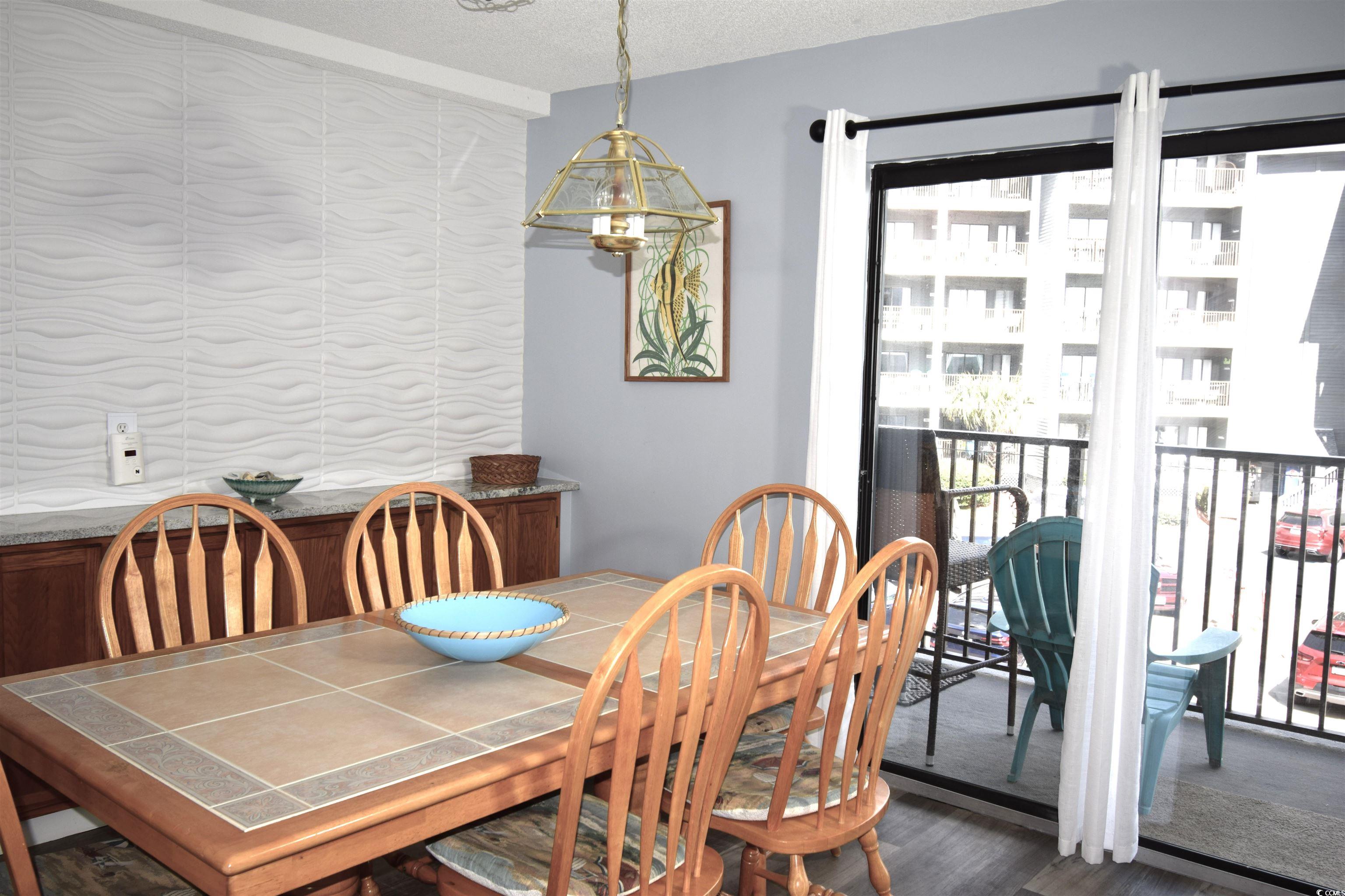 5905 South Kings Hwy. Unit: 211 B