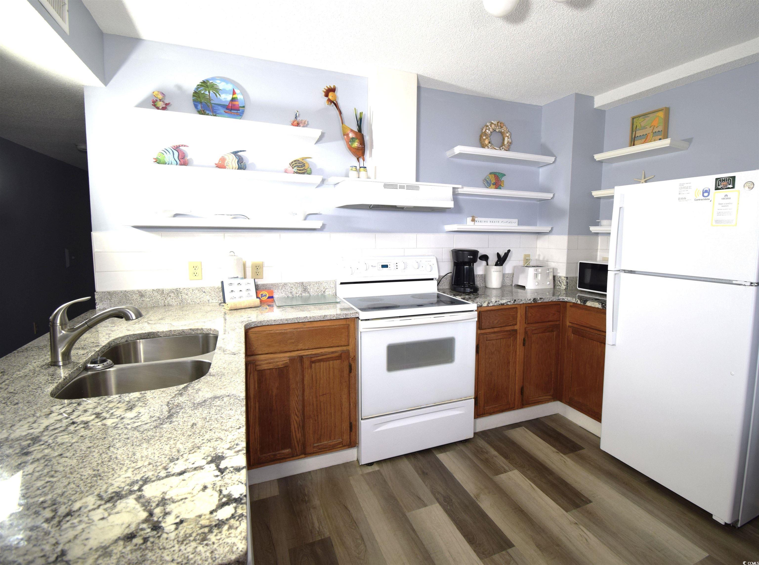 5905 South Kings Hwy. Unit: 211 B
