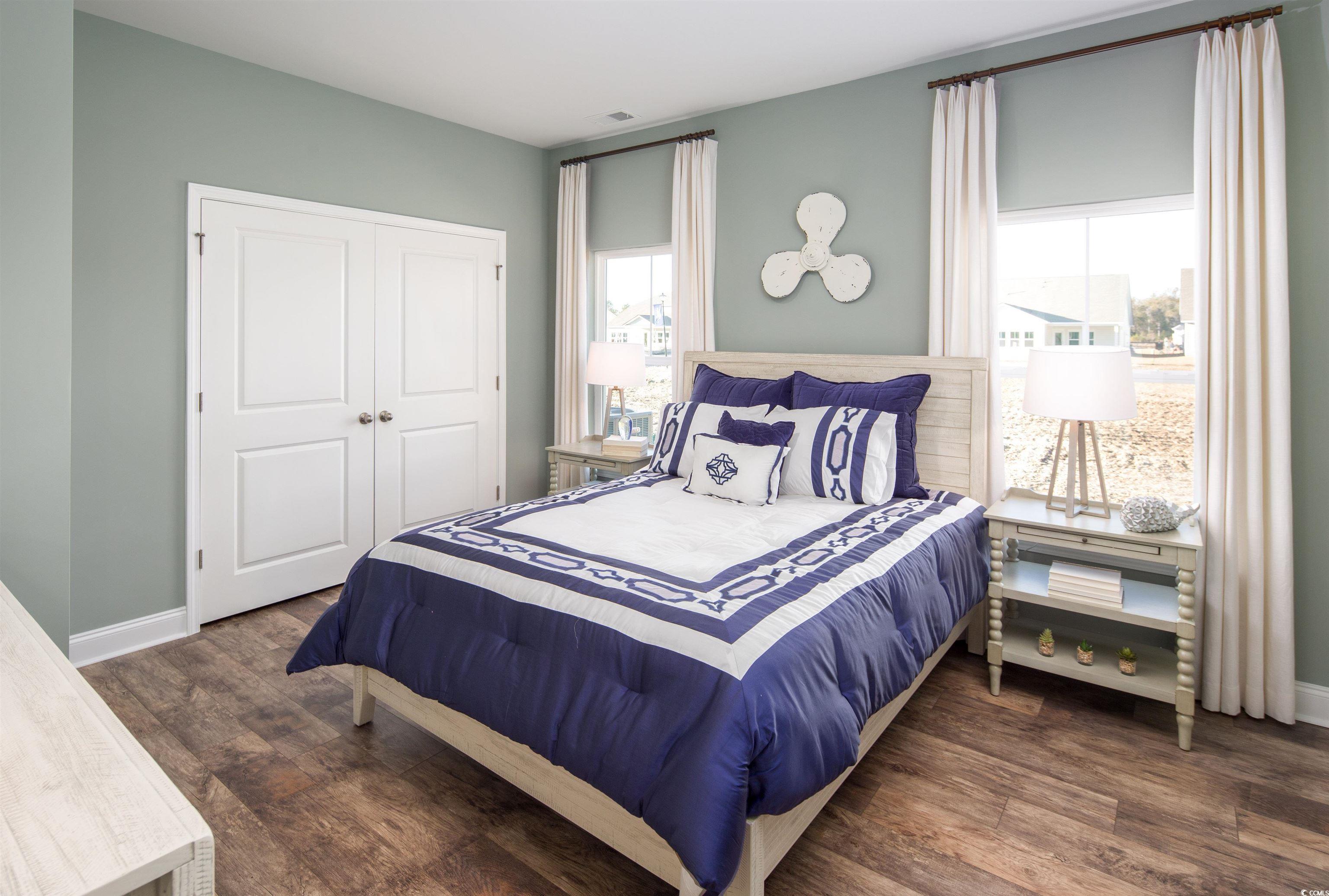 6080 Zoe Way
