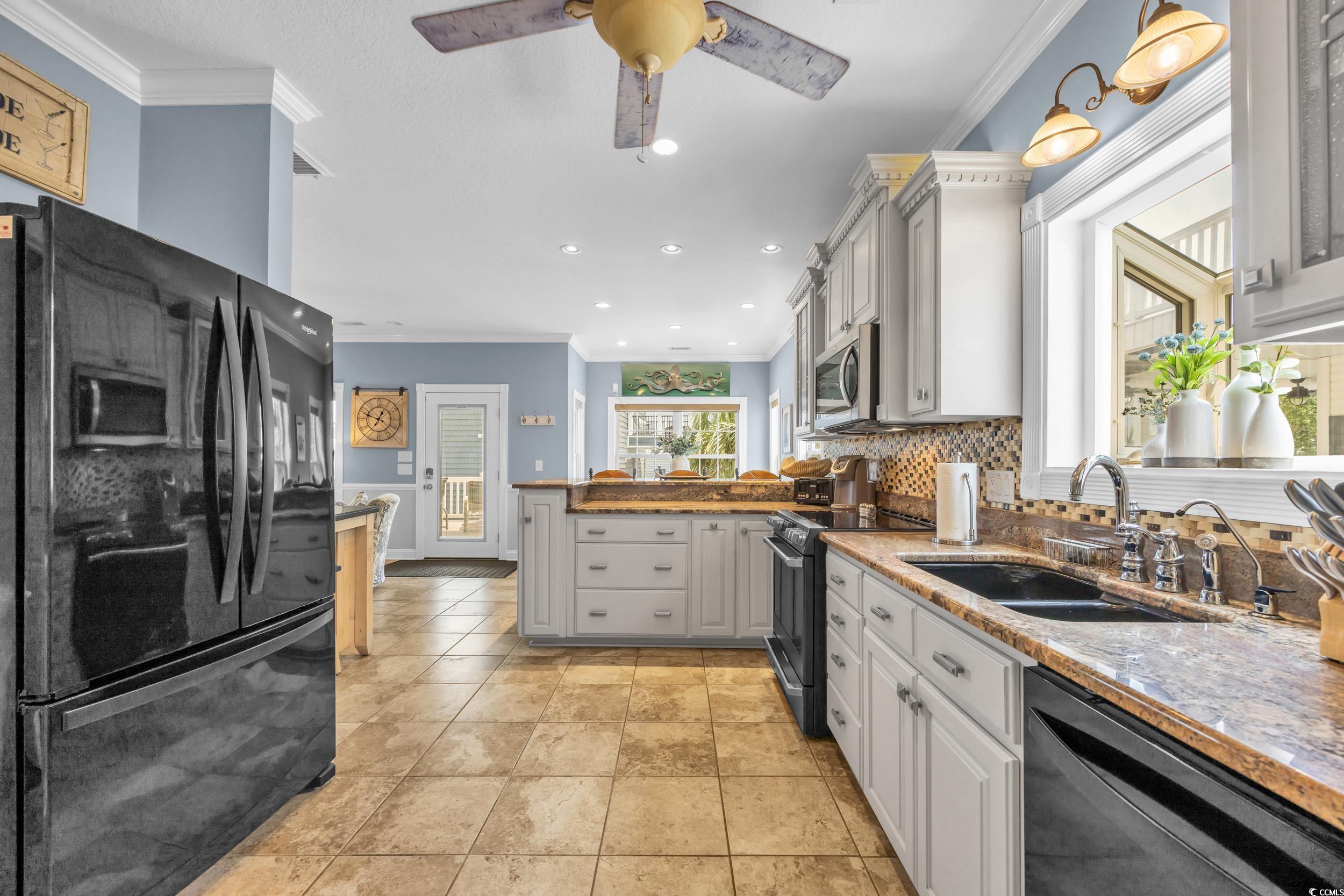 6001 - MH 17A South Kings Hwy.