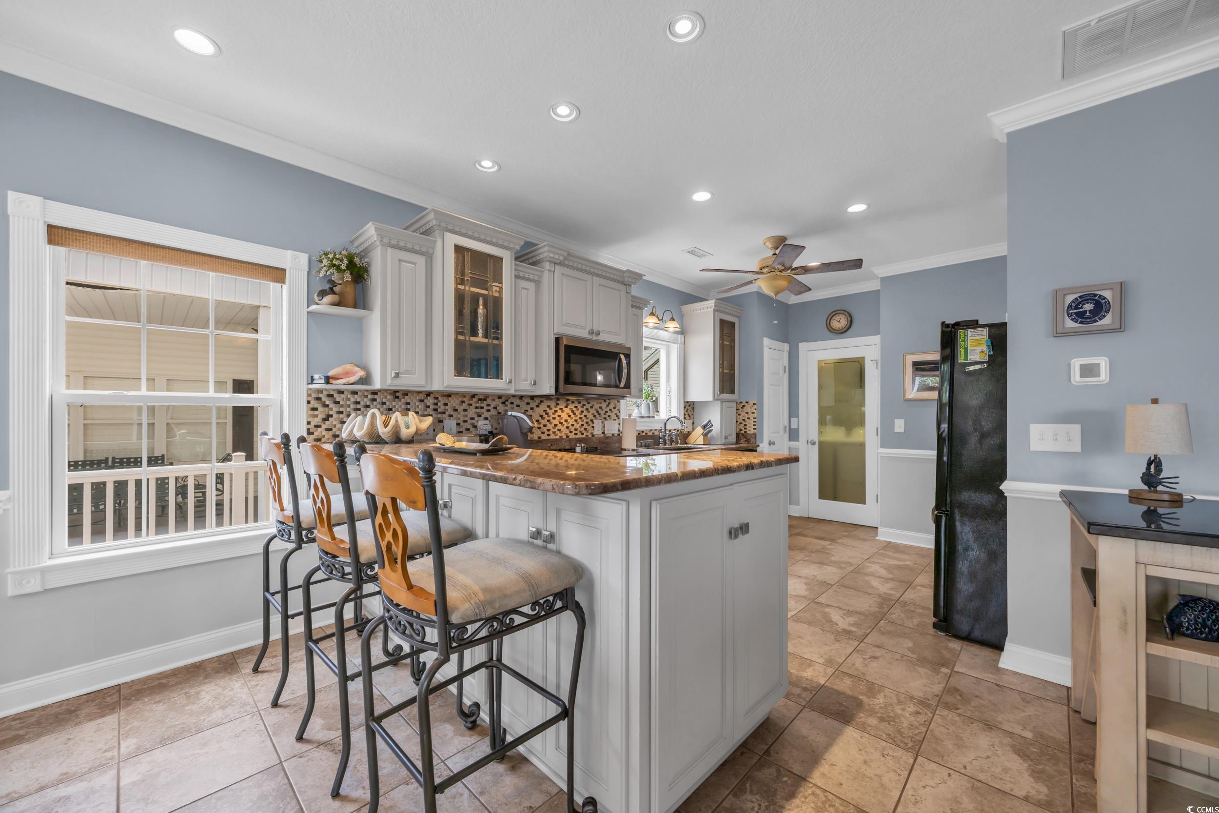 6001 - MH 17A South Kings Hwy.