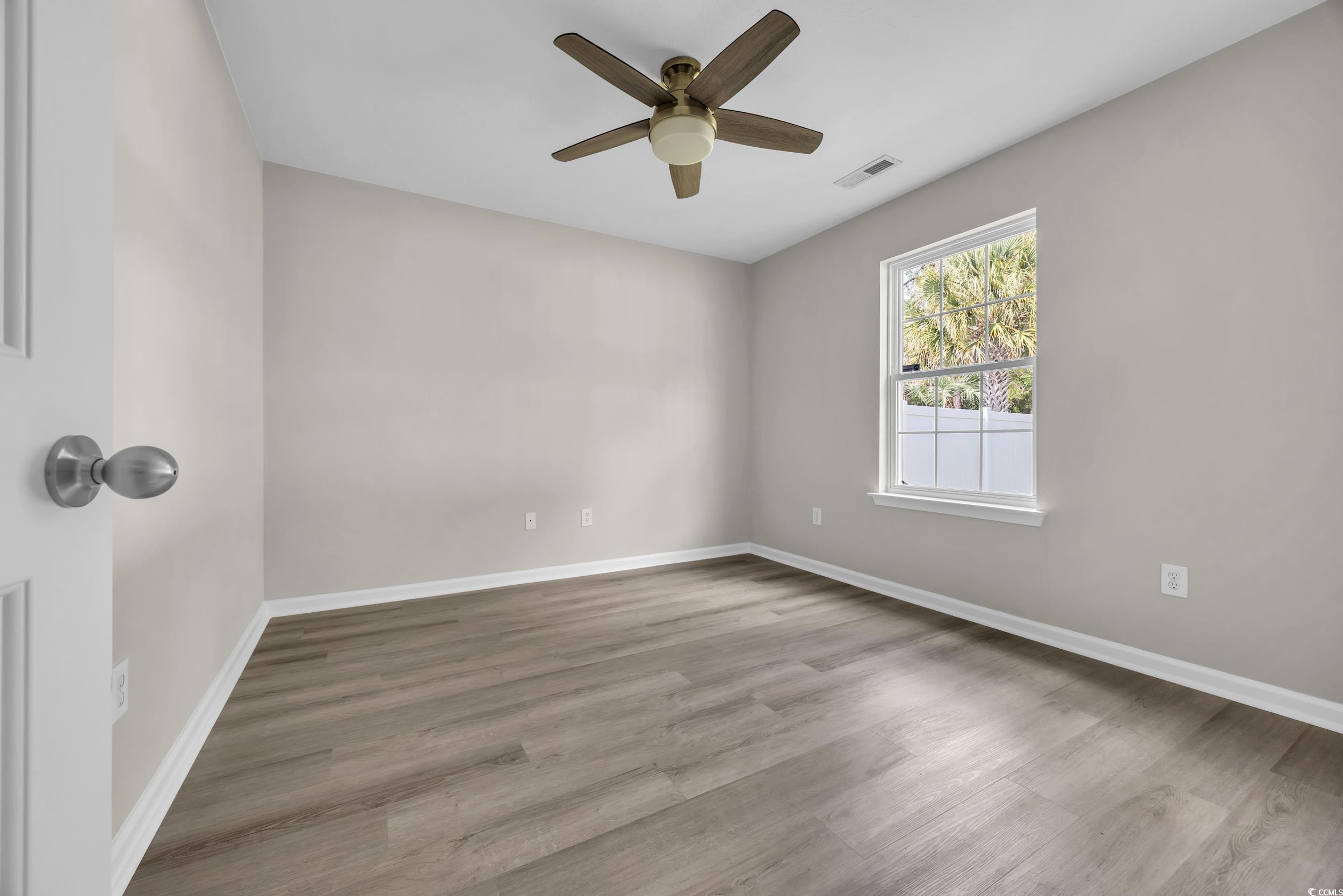 1077 Stoney Falls Blvd.