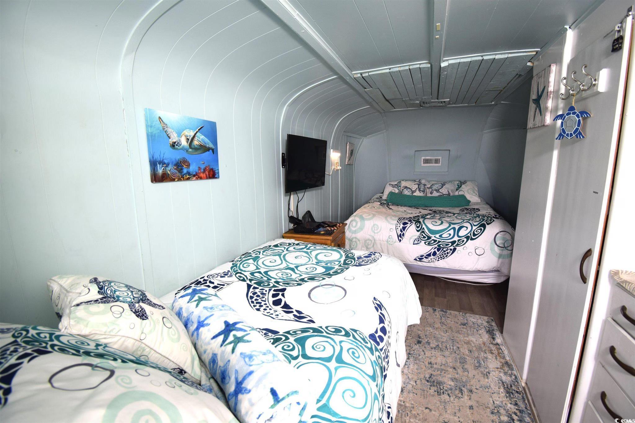 6001 - 5723 Kings Hwy.