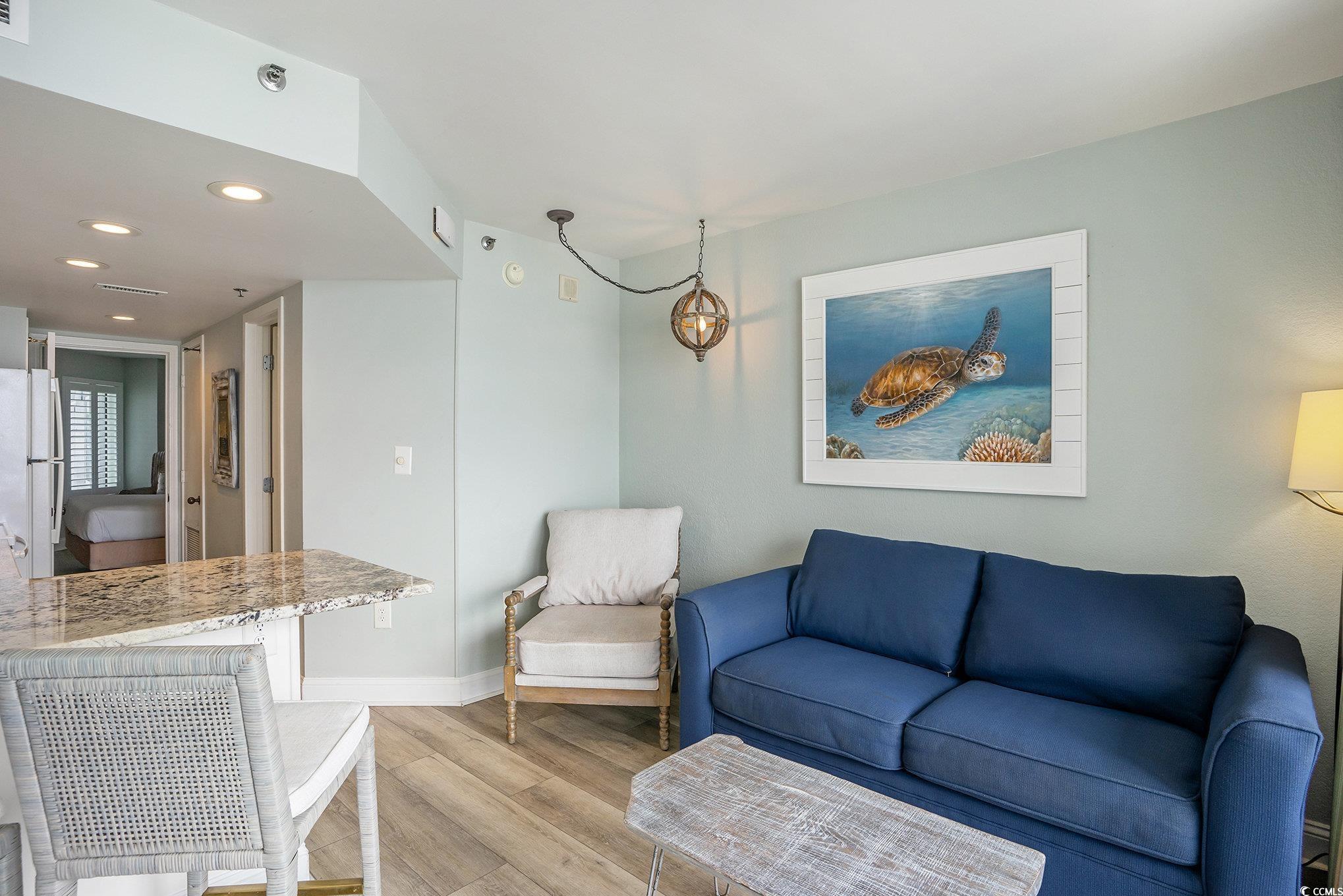 157 Seawatch Dr. Unit: 814