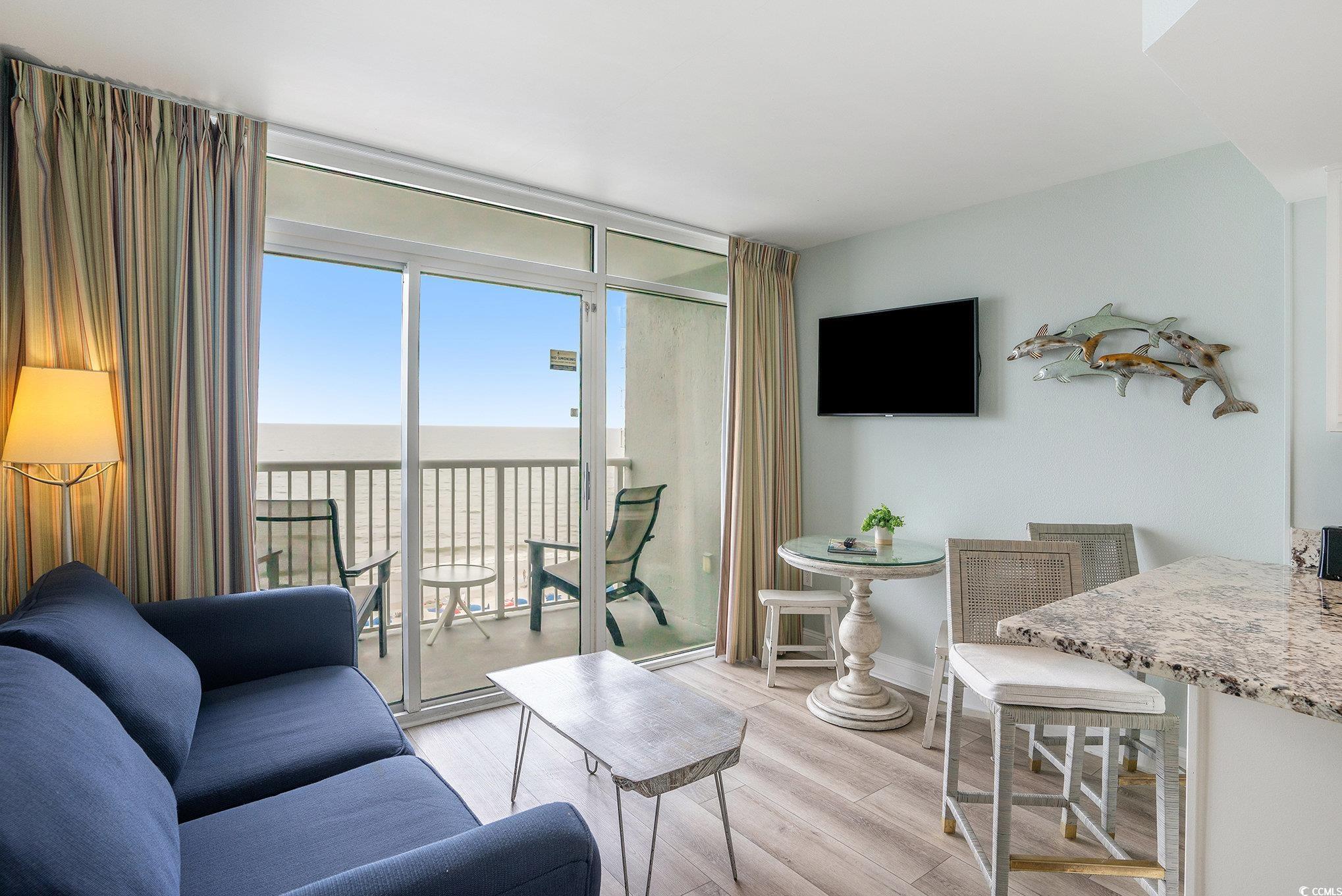 157 Seawatch Dr. Unit: 814