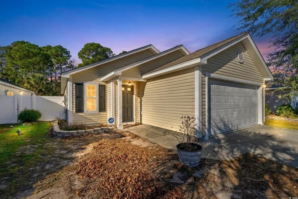 1077 Stoney Falls Blvd.