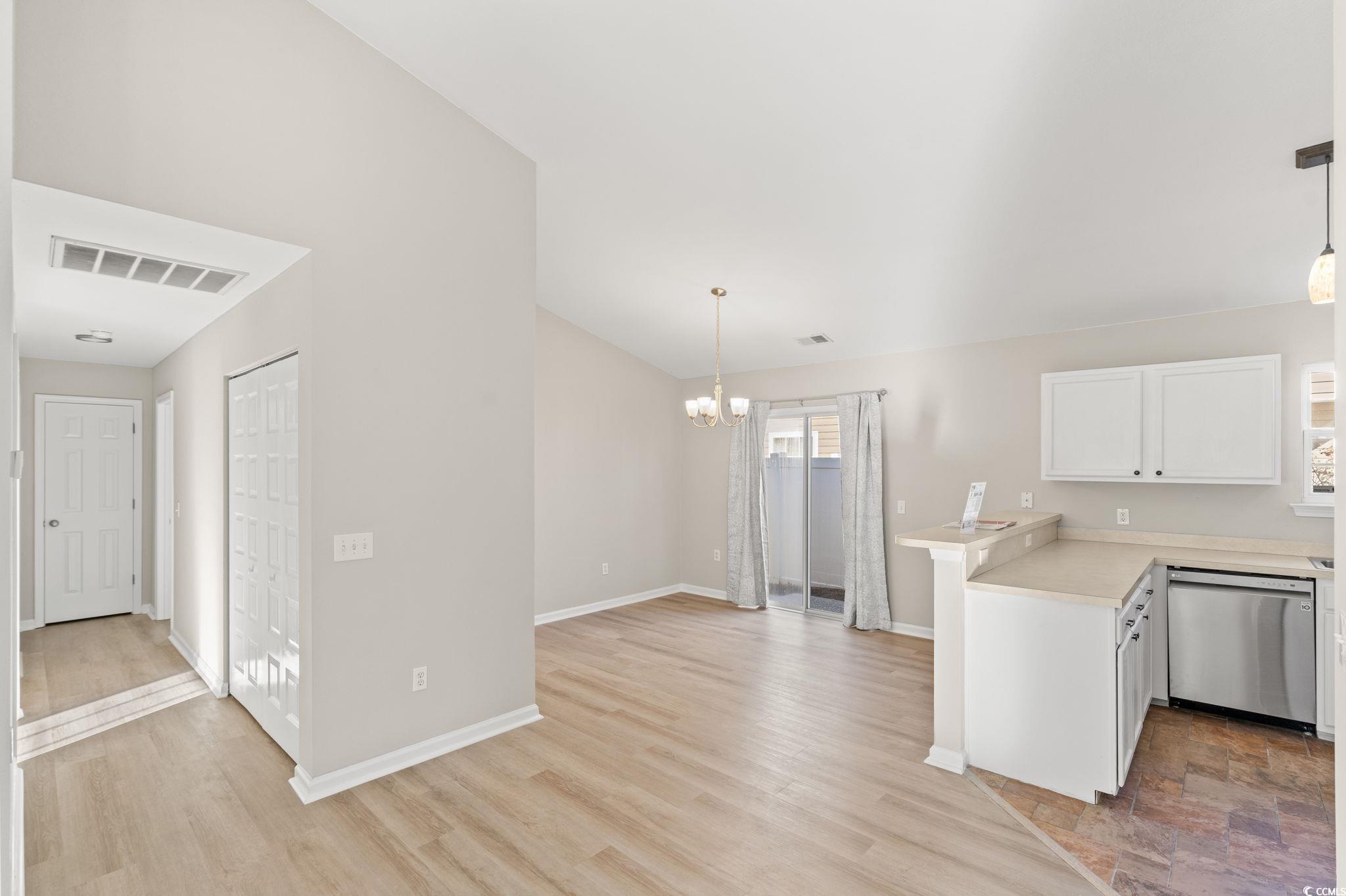 1077 Stoney Falls Blvd.