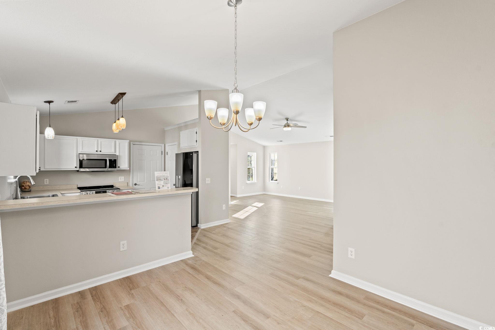 1077 Stoney Falls Blvd.