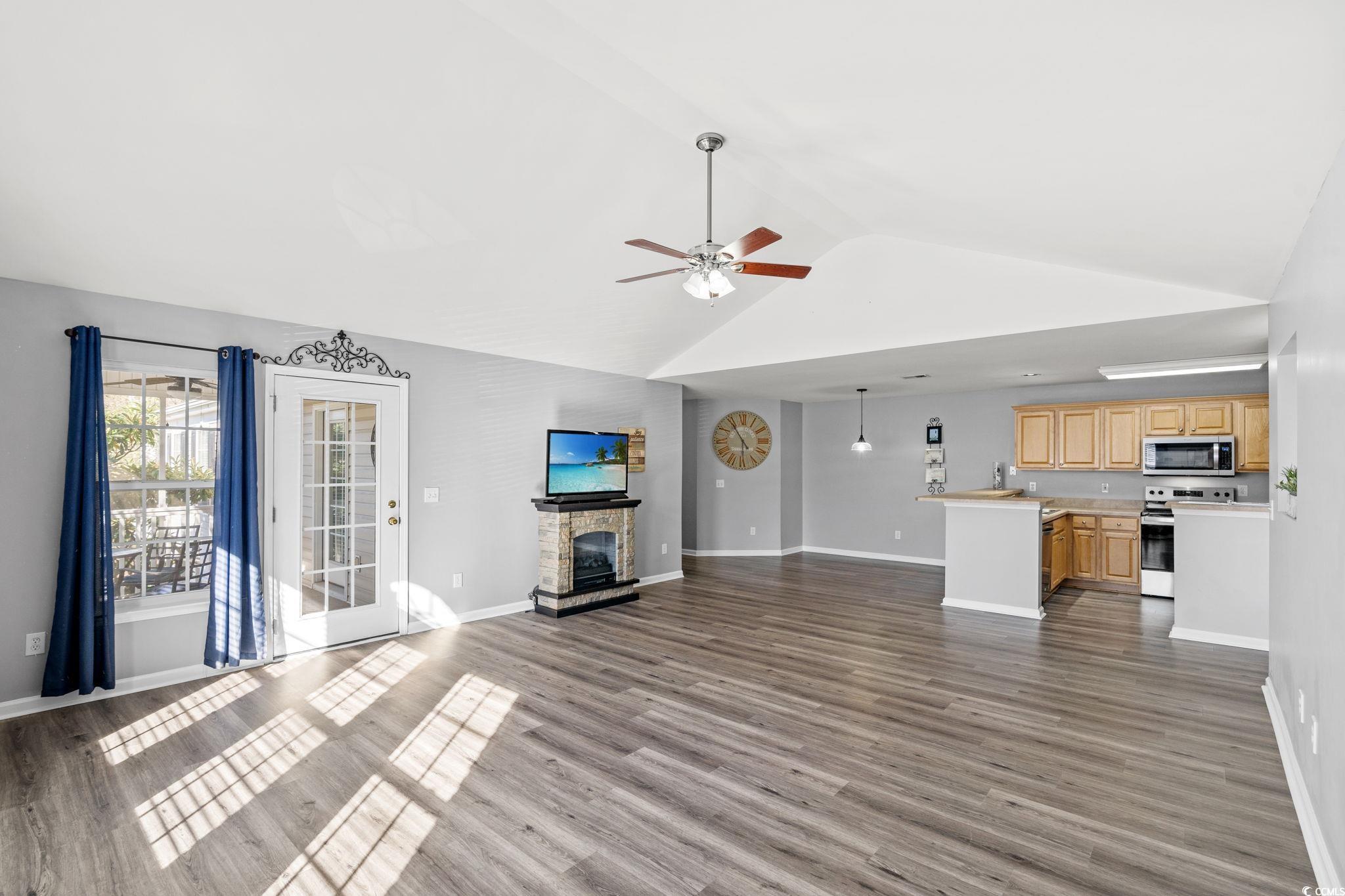 4654 Fringetree Dr. Unit: 7E