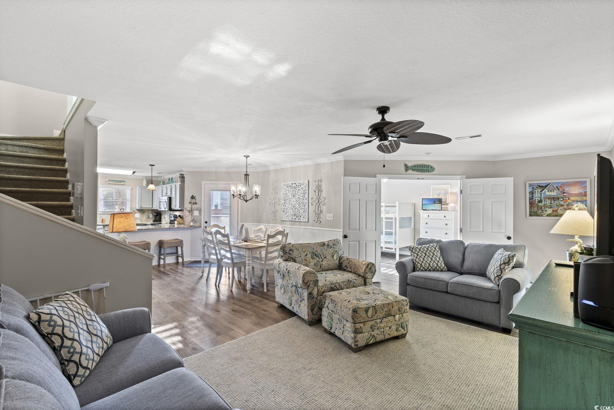 610 14th Ave. S Unit: 179