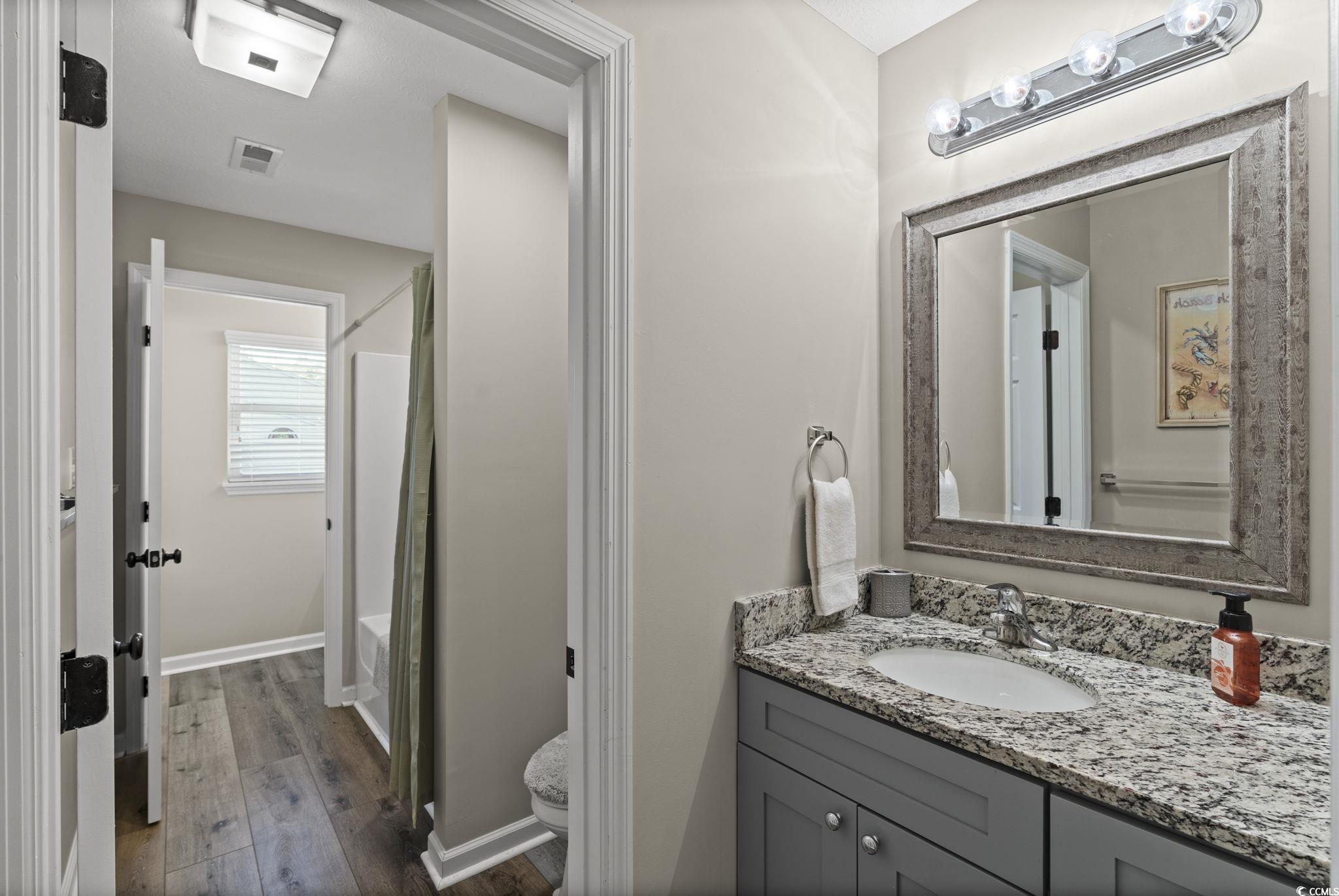 610 14th Ave. S Unit: 179