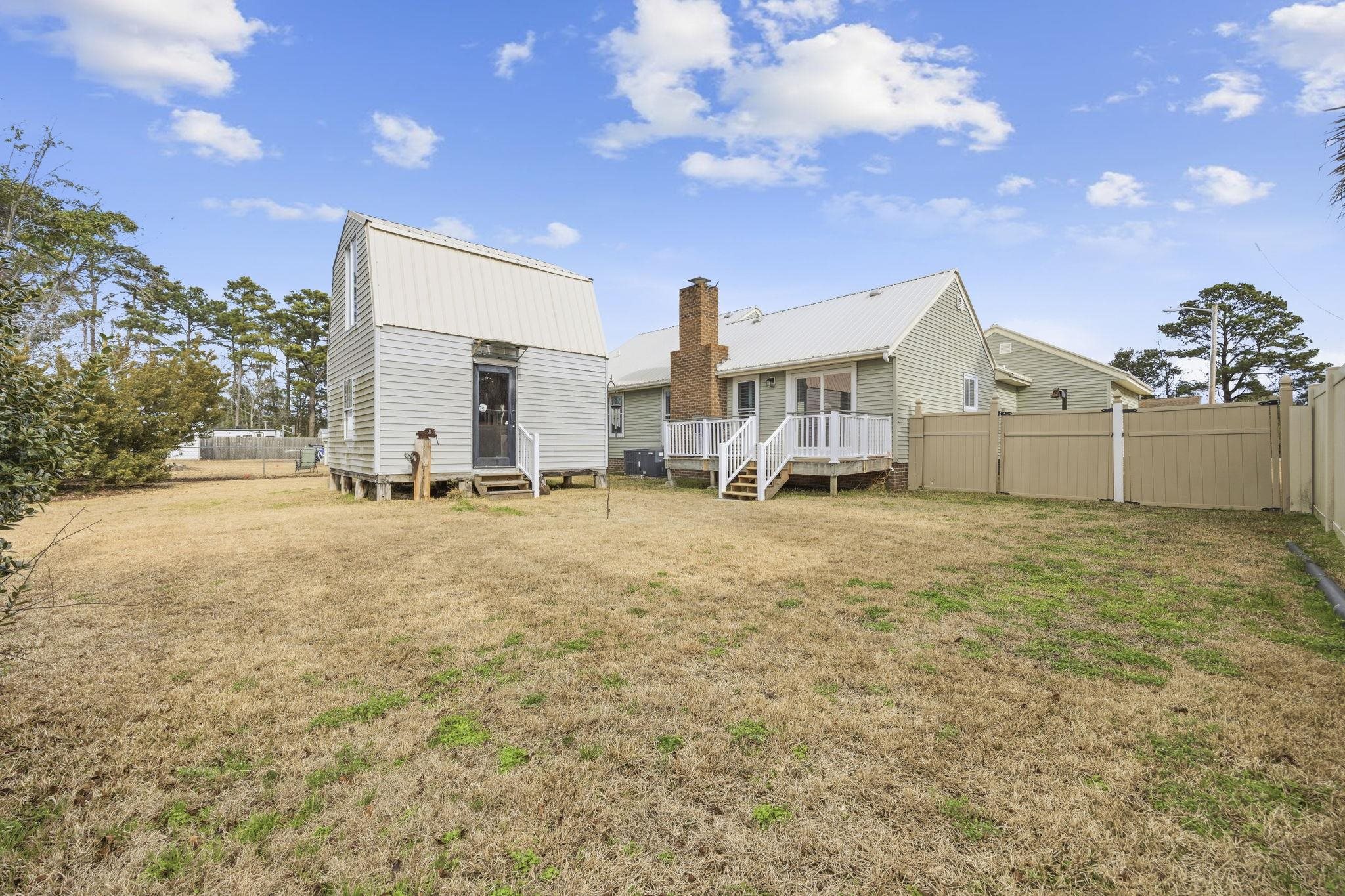 504 Plantation Dr.