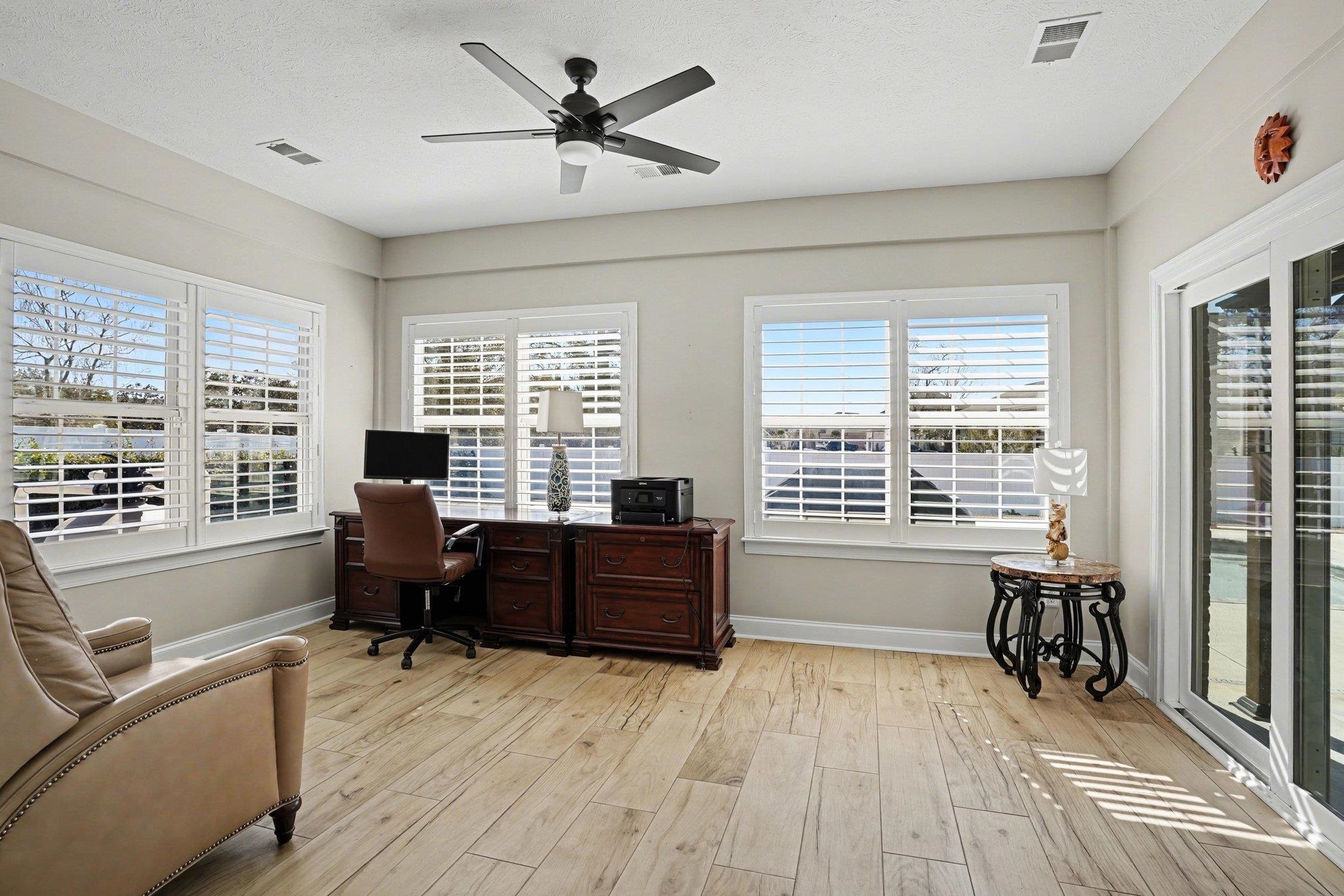 3750 Kingsley Dr.