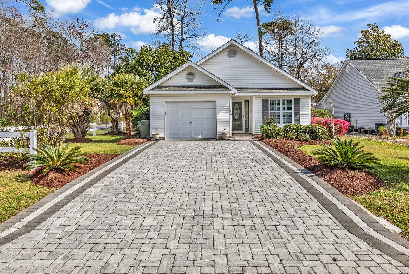 728 7th Ave. S