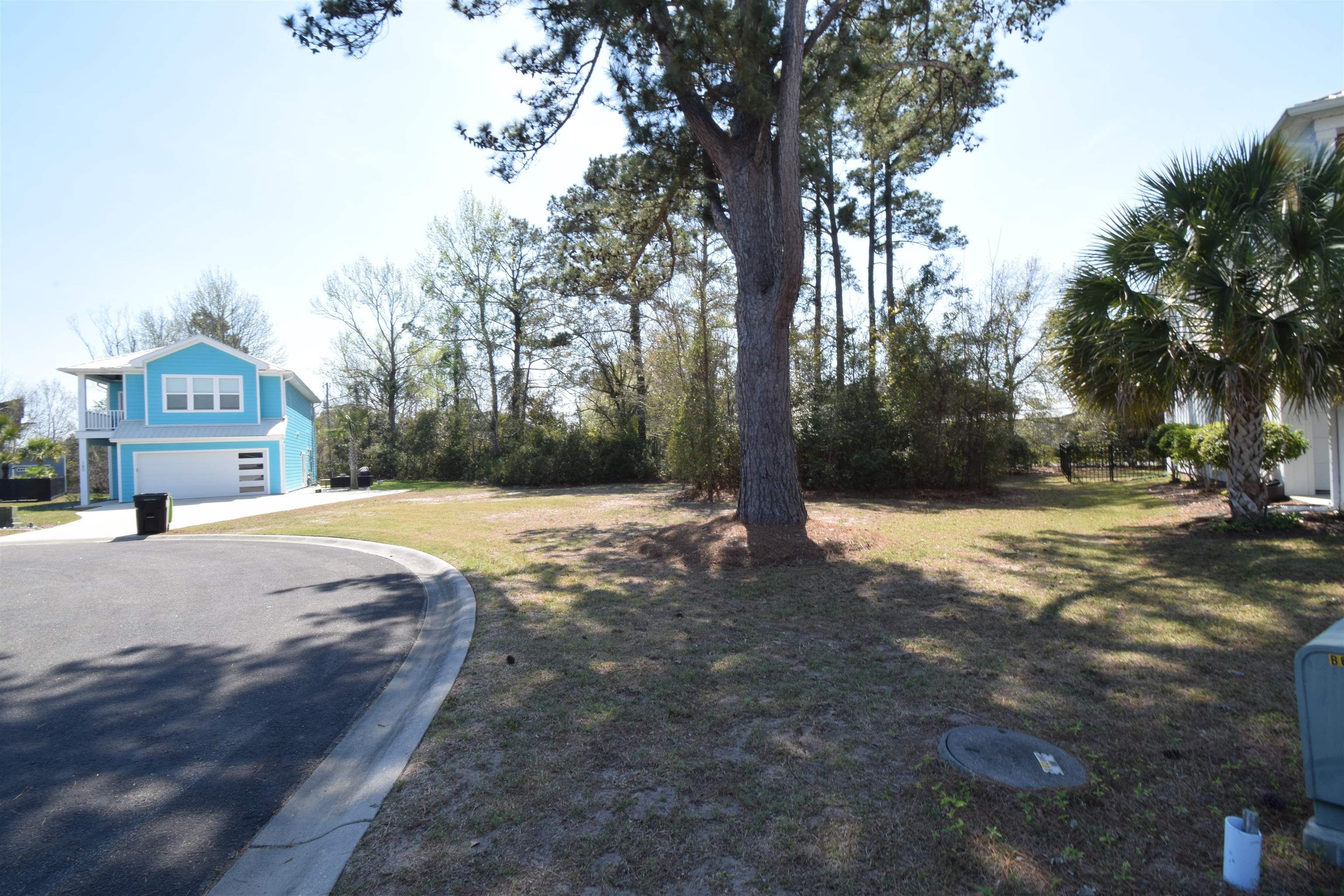 176 Lake Pointe Dr.