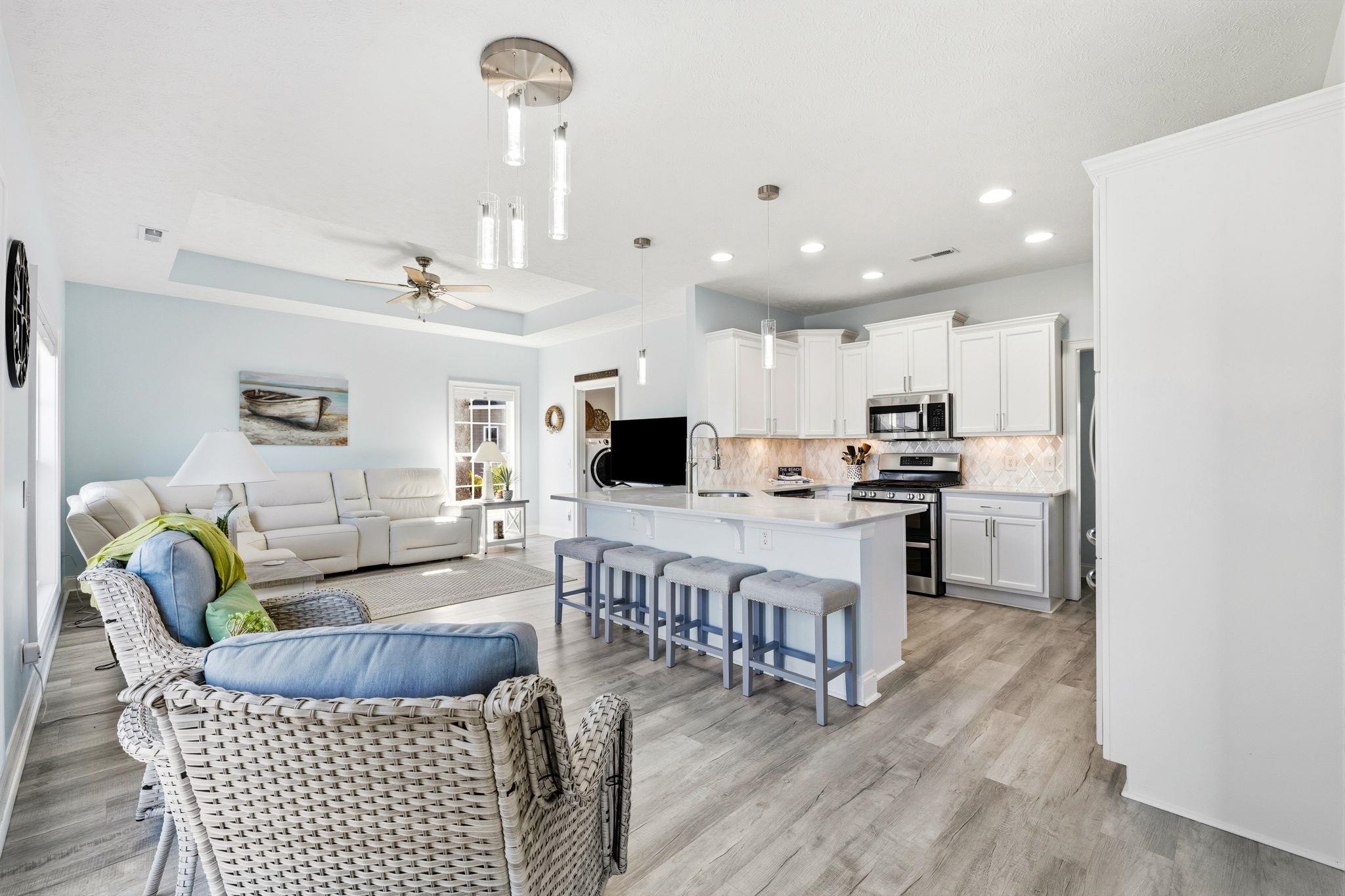 146 Harbor Lights Dr.