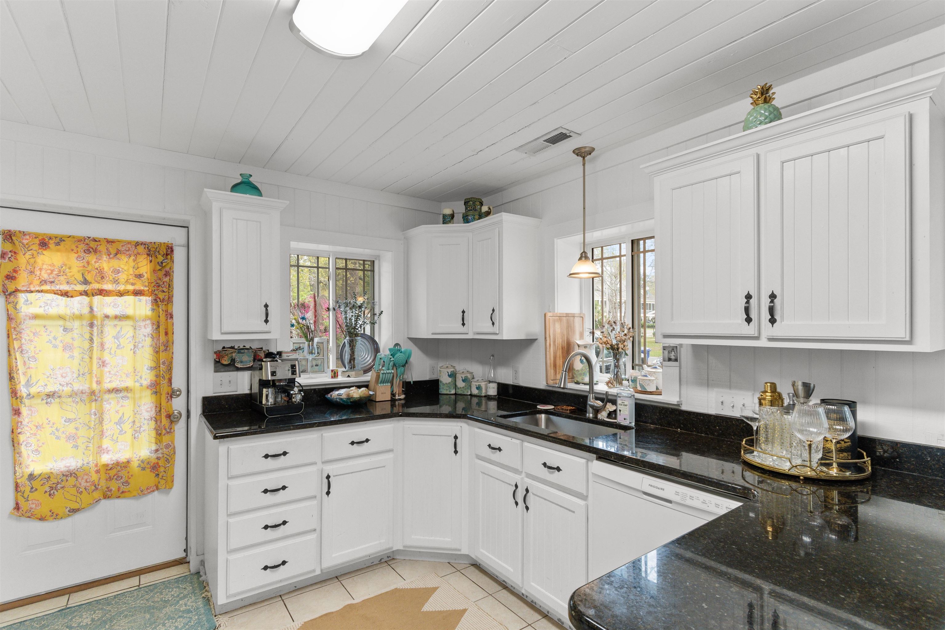 519 3rd Ave. S
