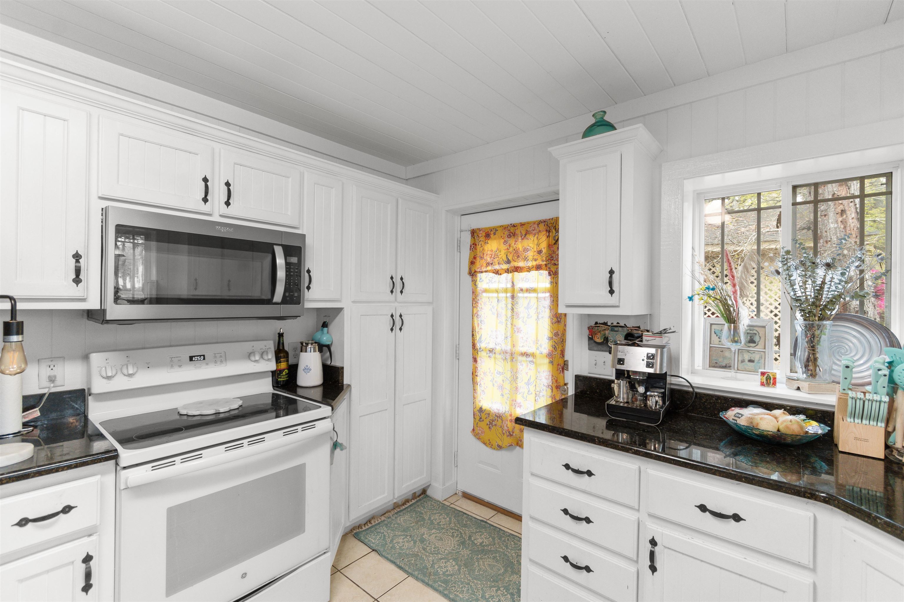 519 3rd Ave. S