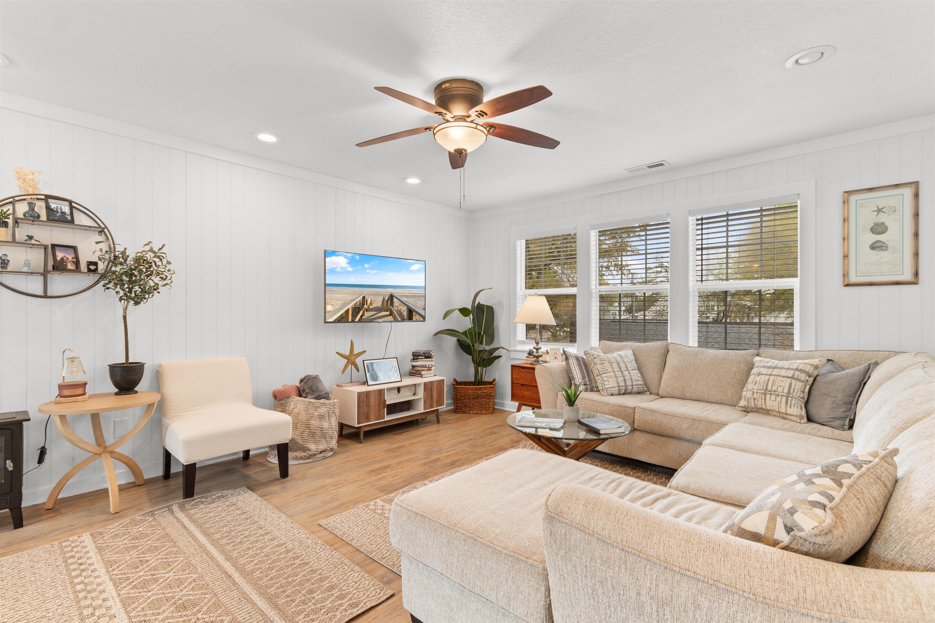 519 3rd Ave. S