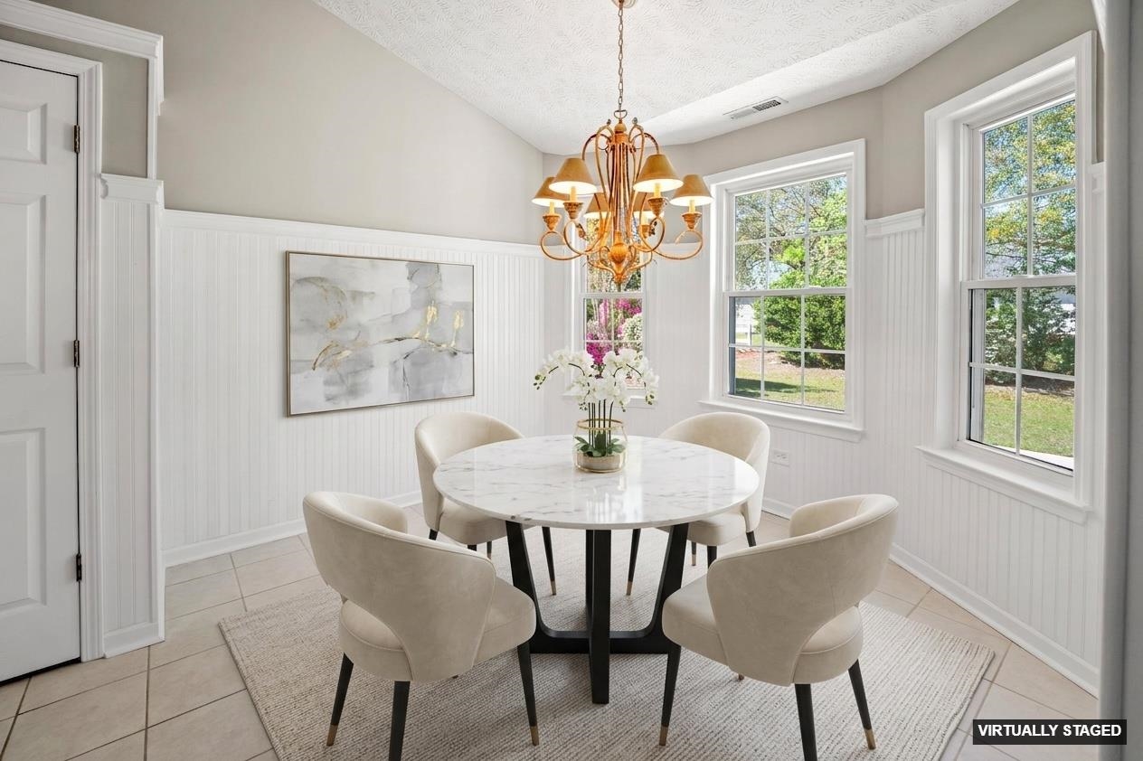 1068 Vestry Dr.