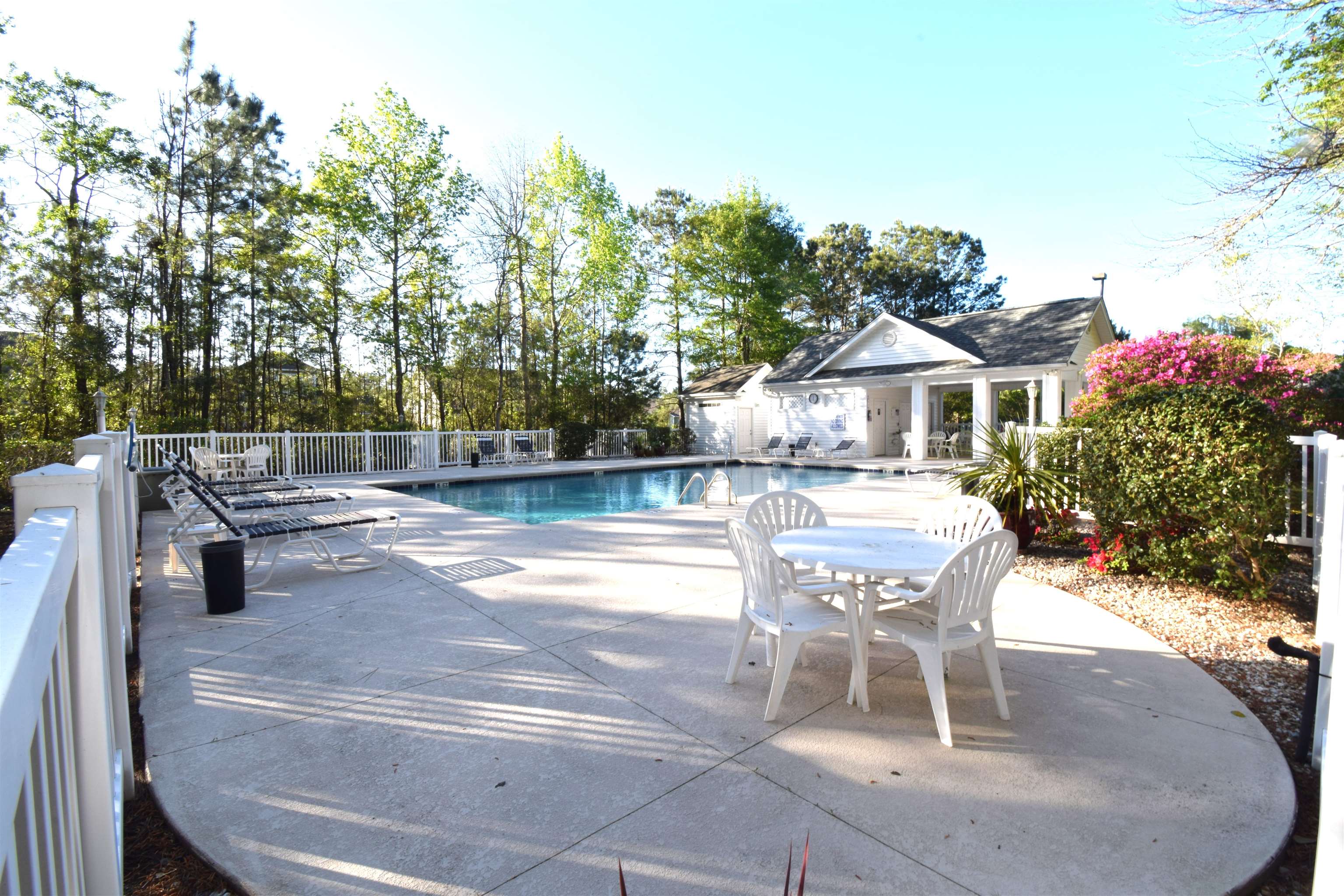 1068 Vestry Dr.