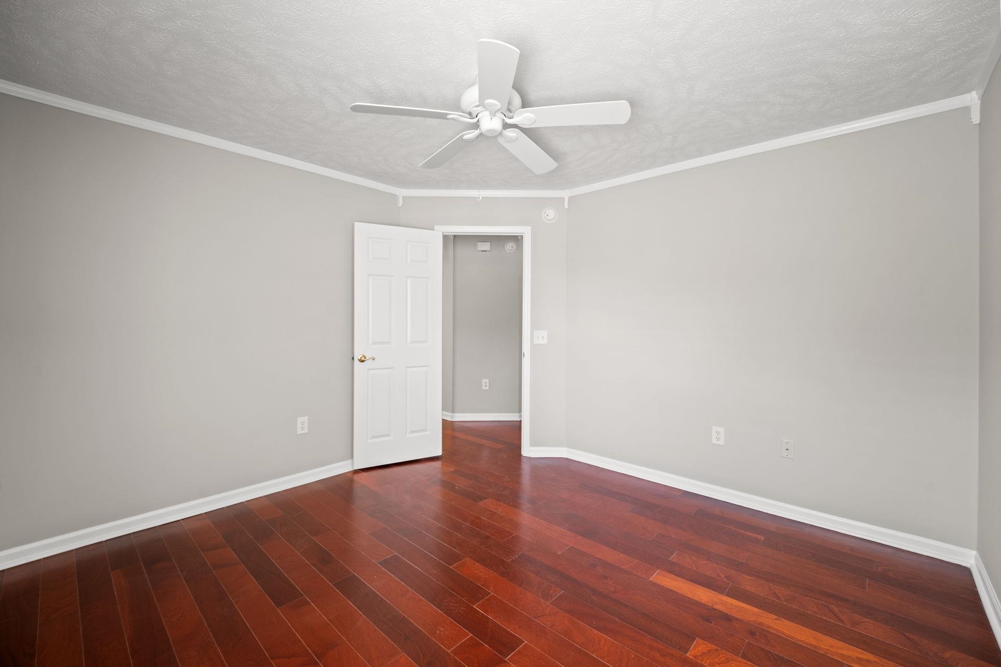 1068 Vestry Dr.