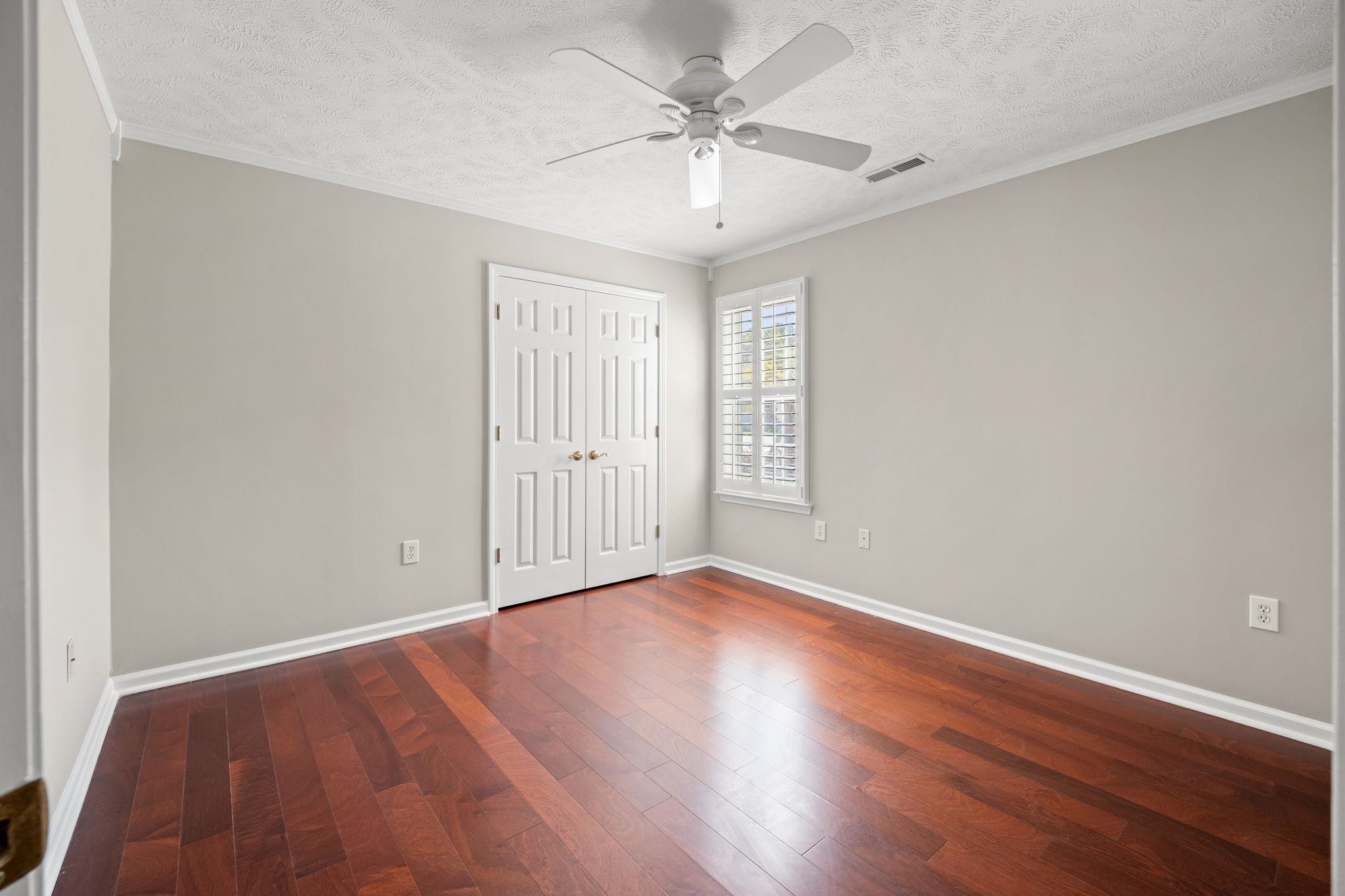 1068 Vestry Dr.