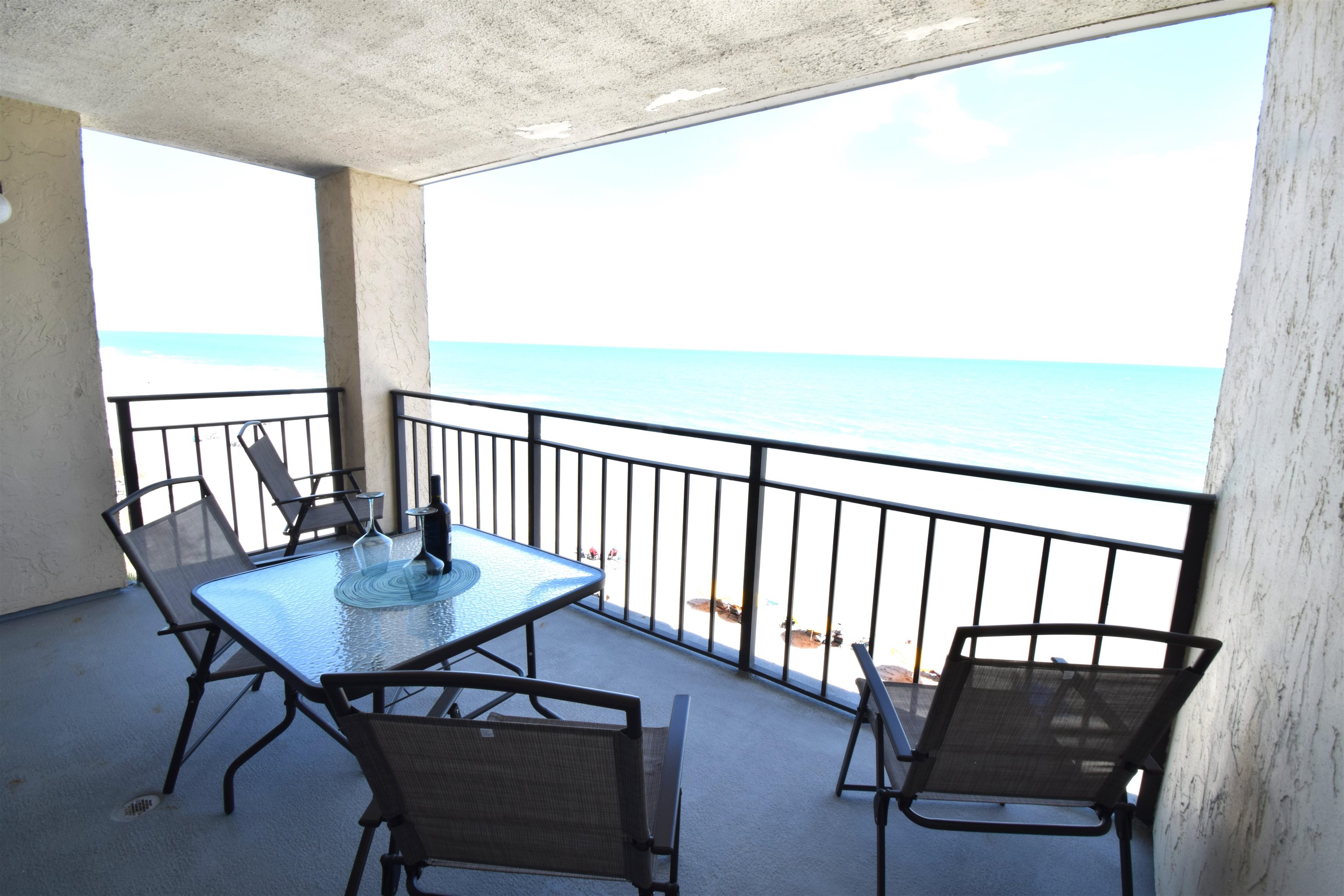 1690 N Waccamaw Dr. Unit: 406