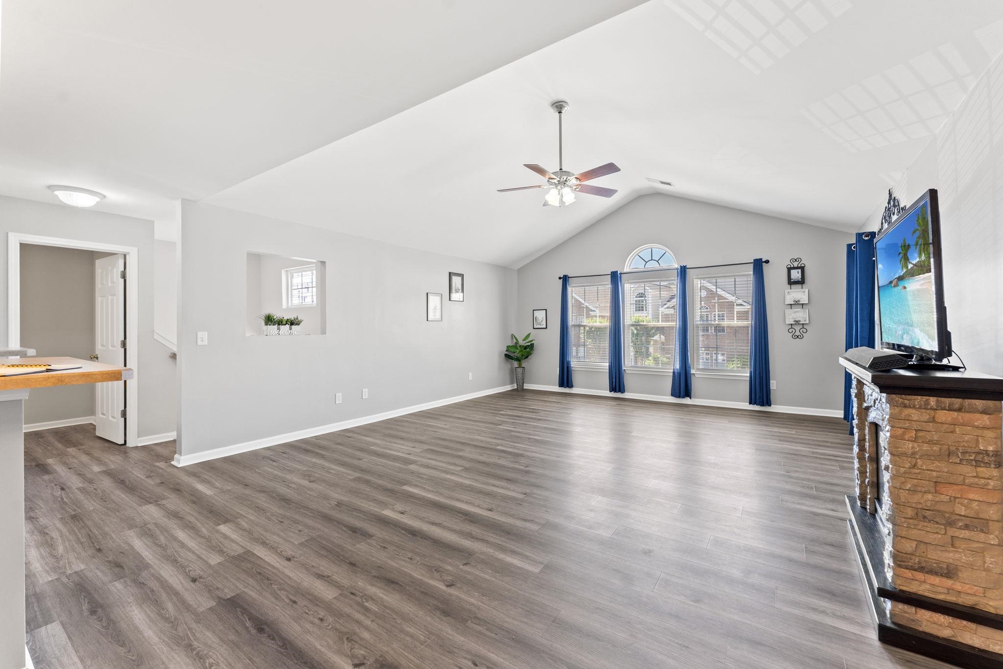 4654 Fringetree Dr. Unit: 7E