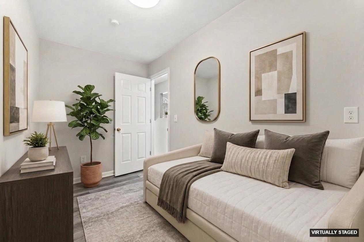 4654 Fringetree Dr. Unit: 7E
