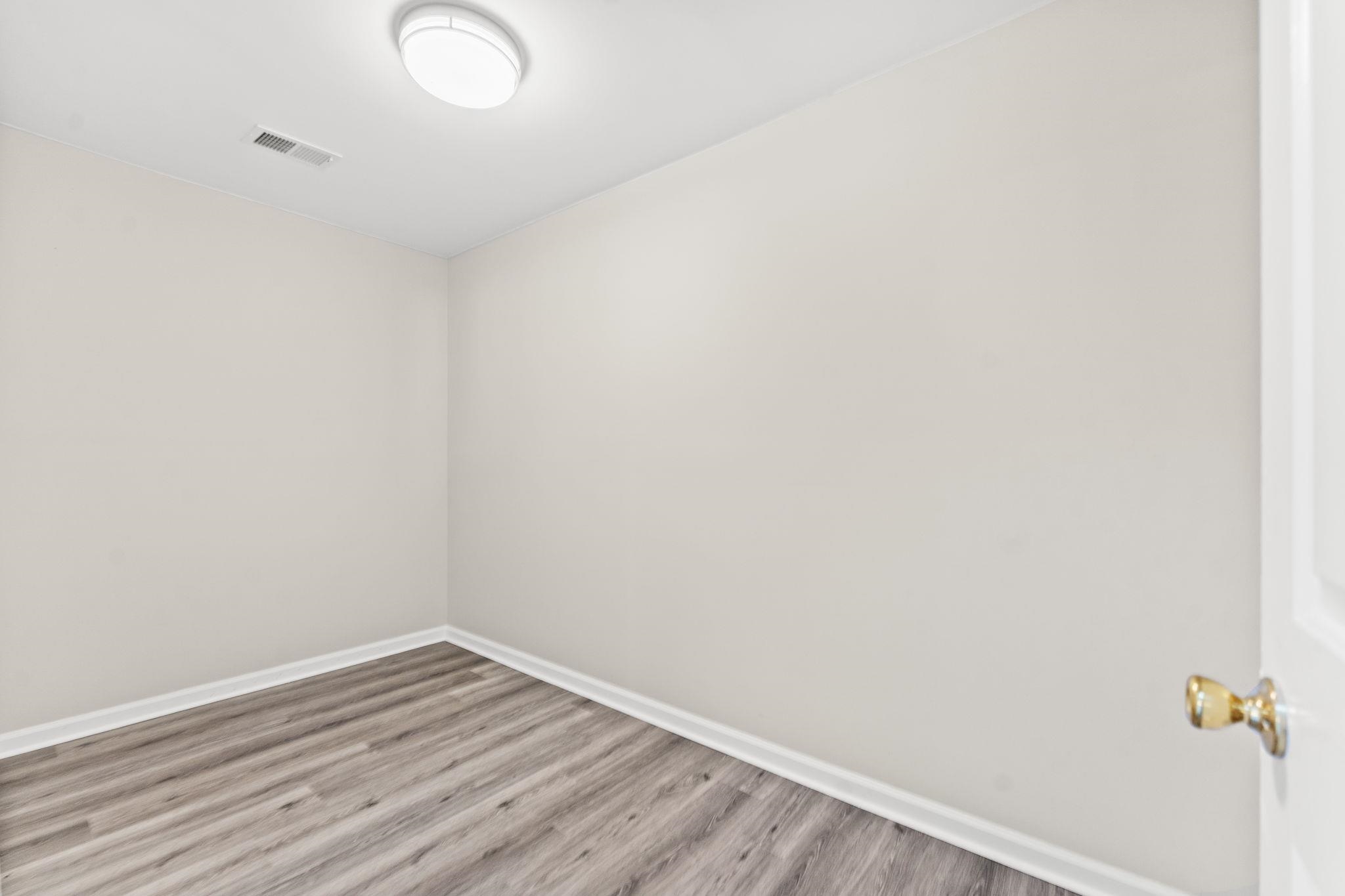 4654 Fringetree Dr. Unit: 7E