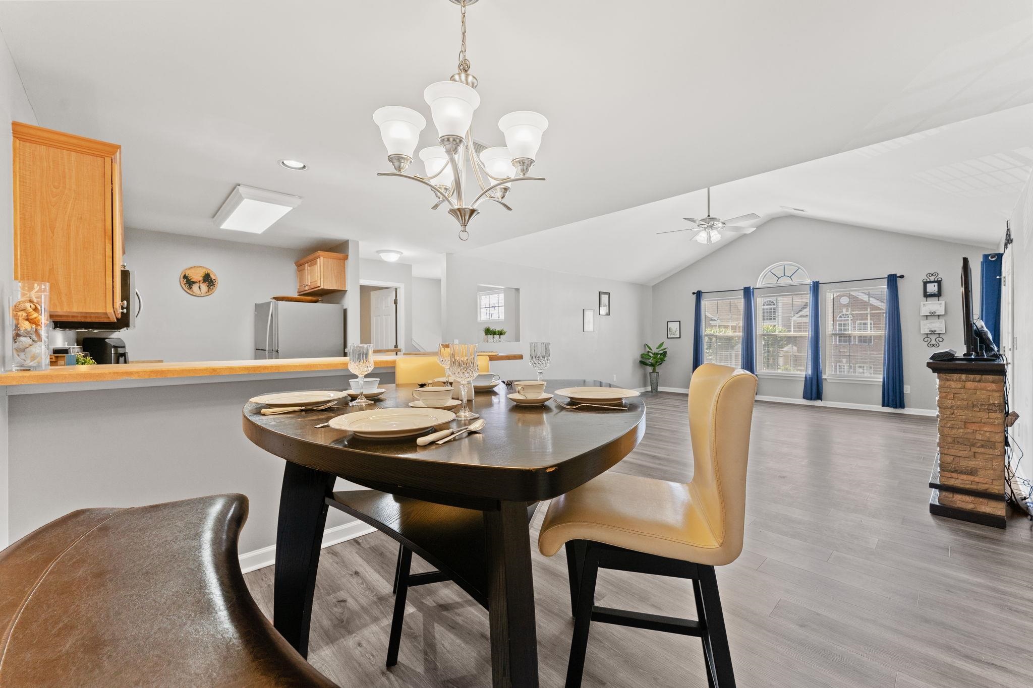 4654 Fringetree Dr. Unit: 7E