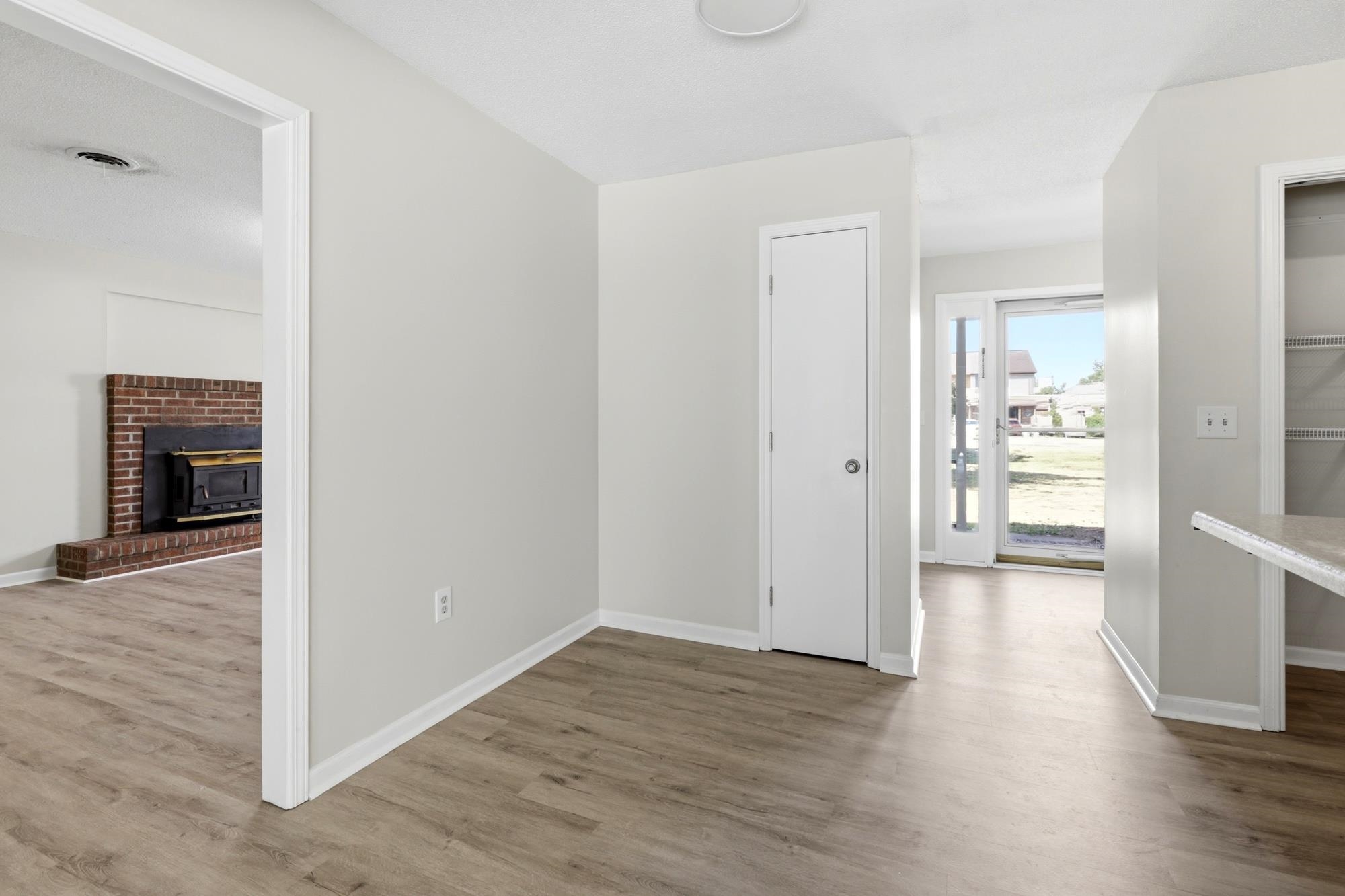 1479 Glenns Bay Rd.