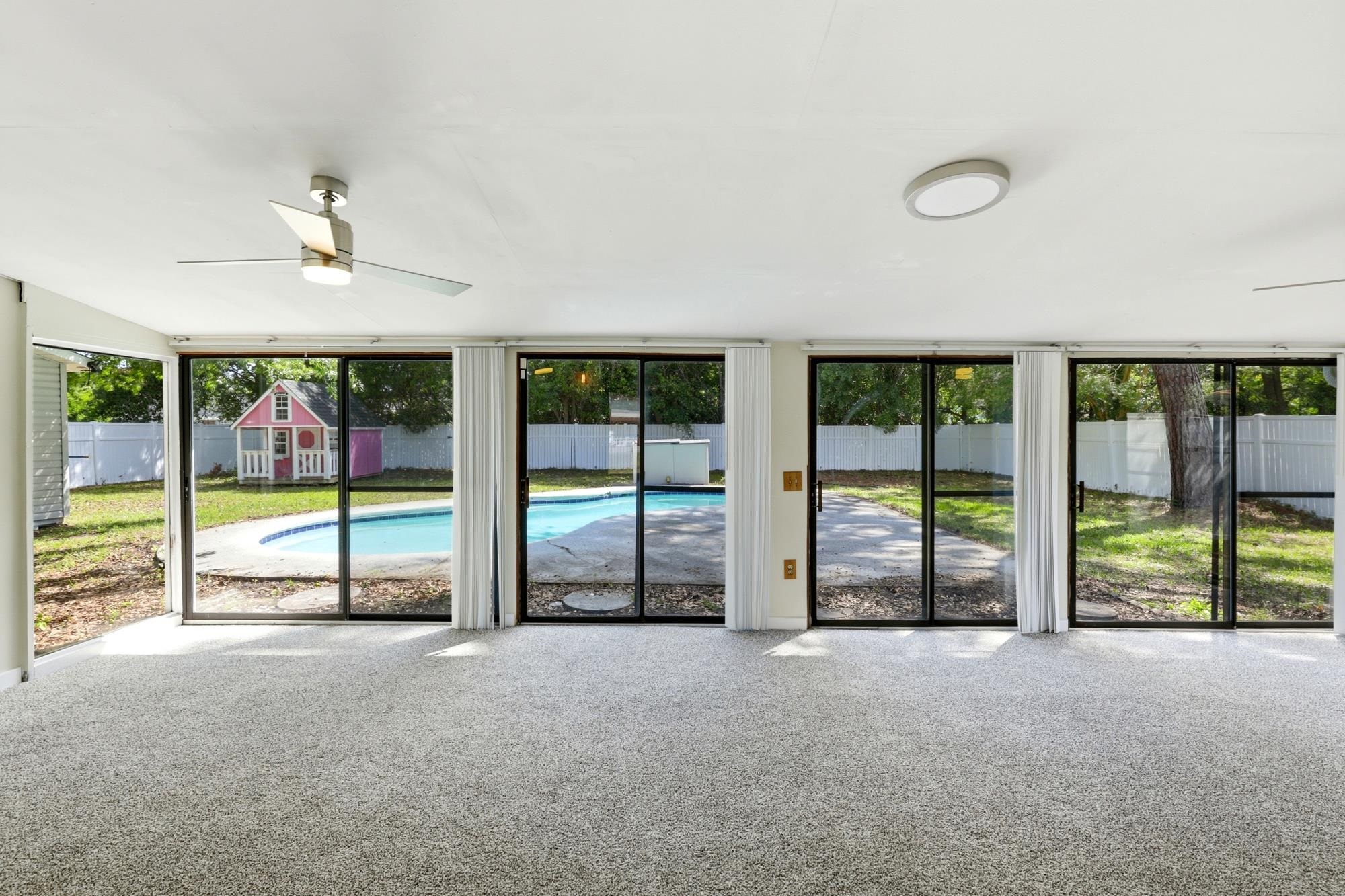 1479 Glenns Bay Rd.