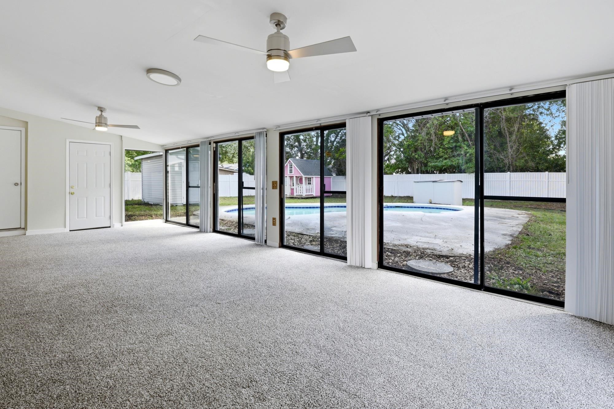 1479 Glenns Bay Rd.