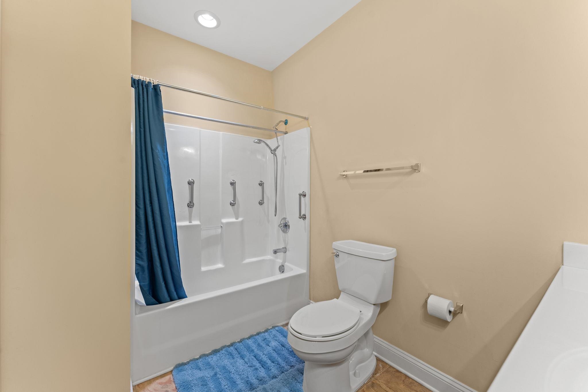 117 Ella Kinley Circle Unit: 103