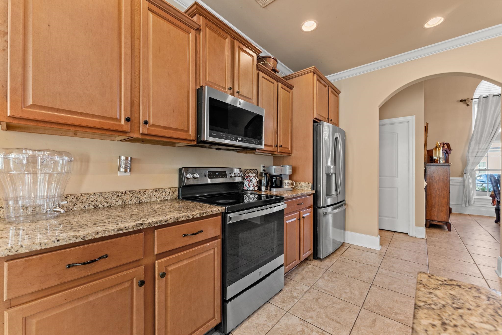 1066 Englemann Oak Dr.