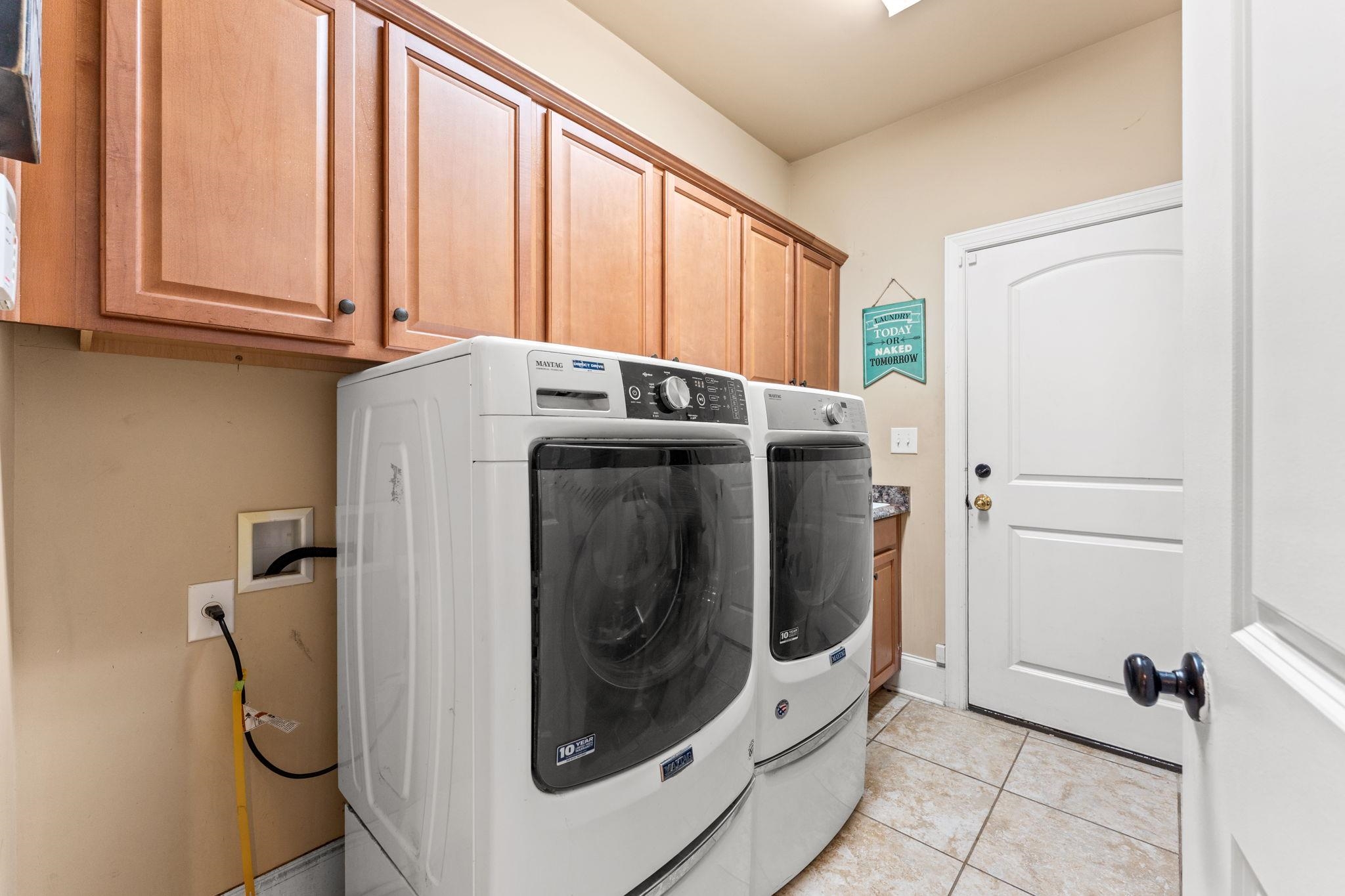 1066 Englemann Oak Dr.