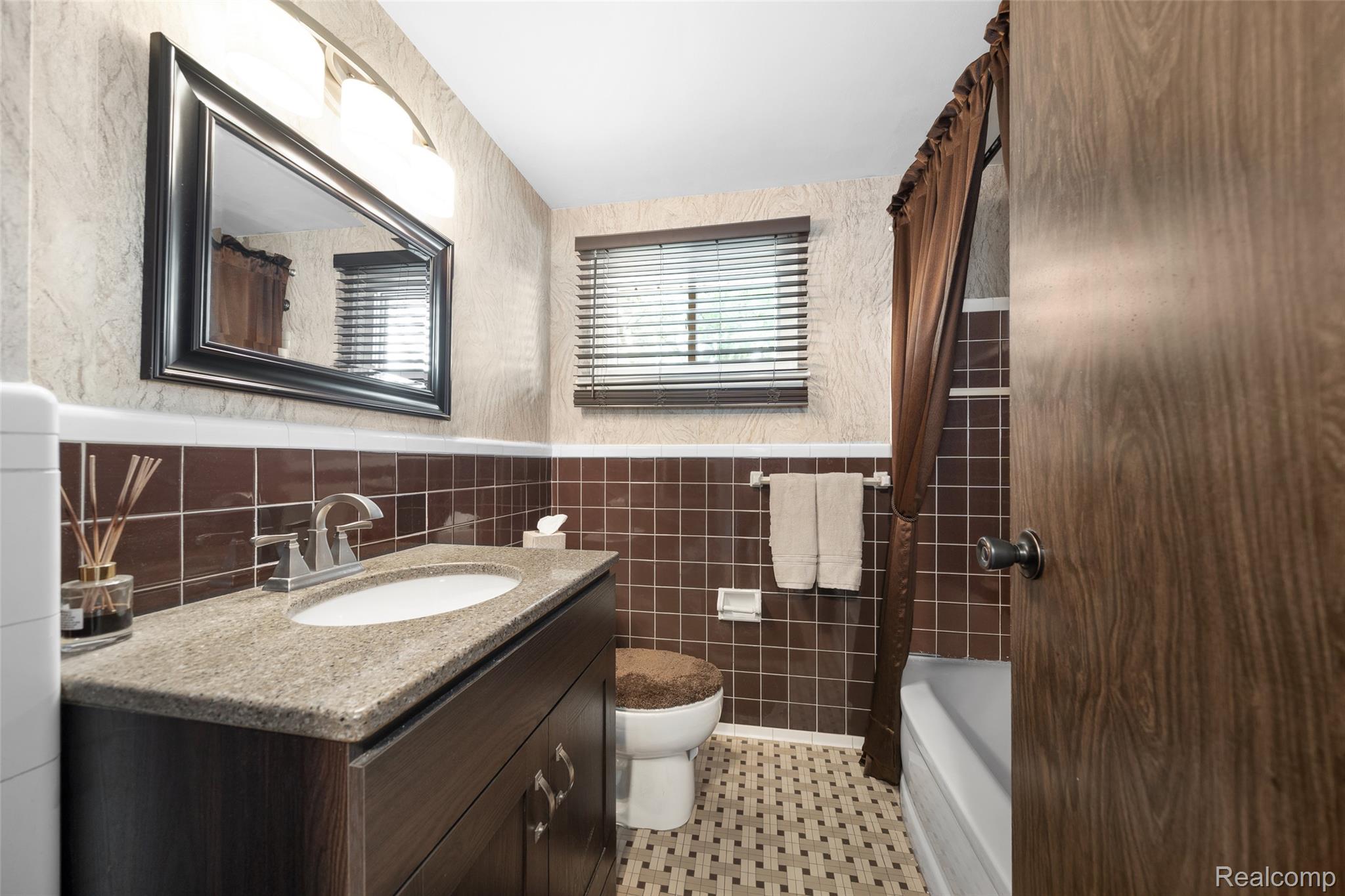29225 Tessmer Court