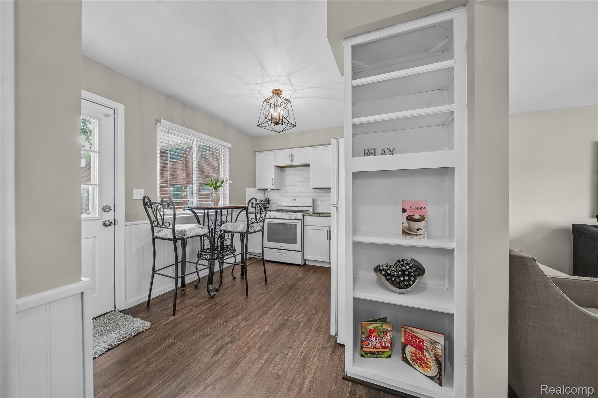 29225 Tessmer Court