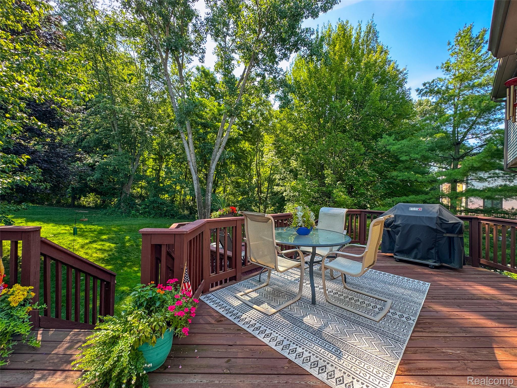 2097 Huntington Drive